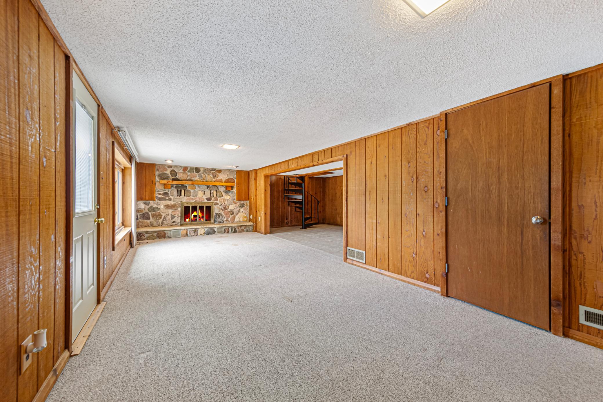 2033 Bluestone Lane Property Photo 34