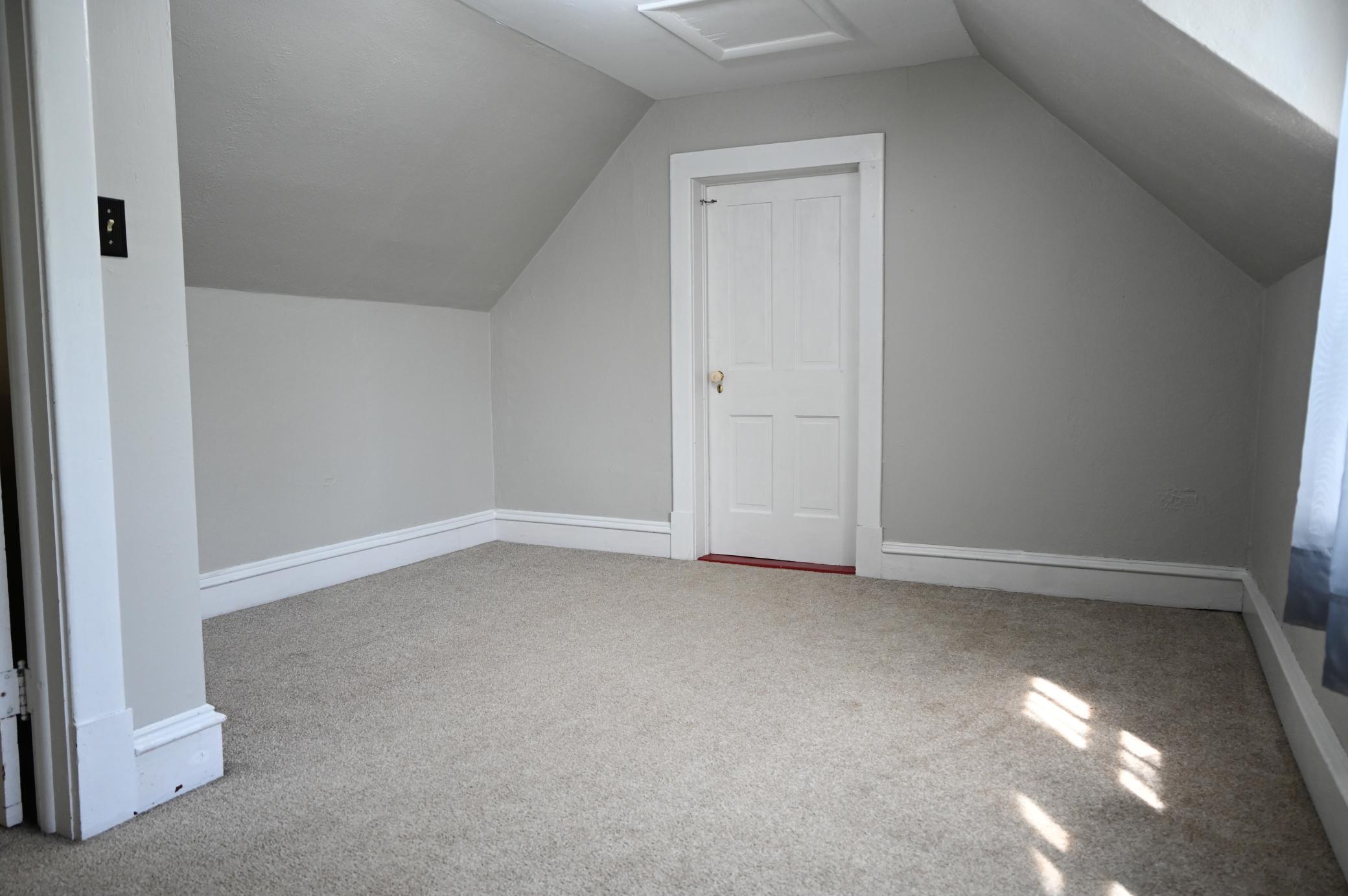 111 E Elm Avenue Property Photo 24