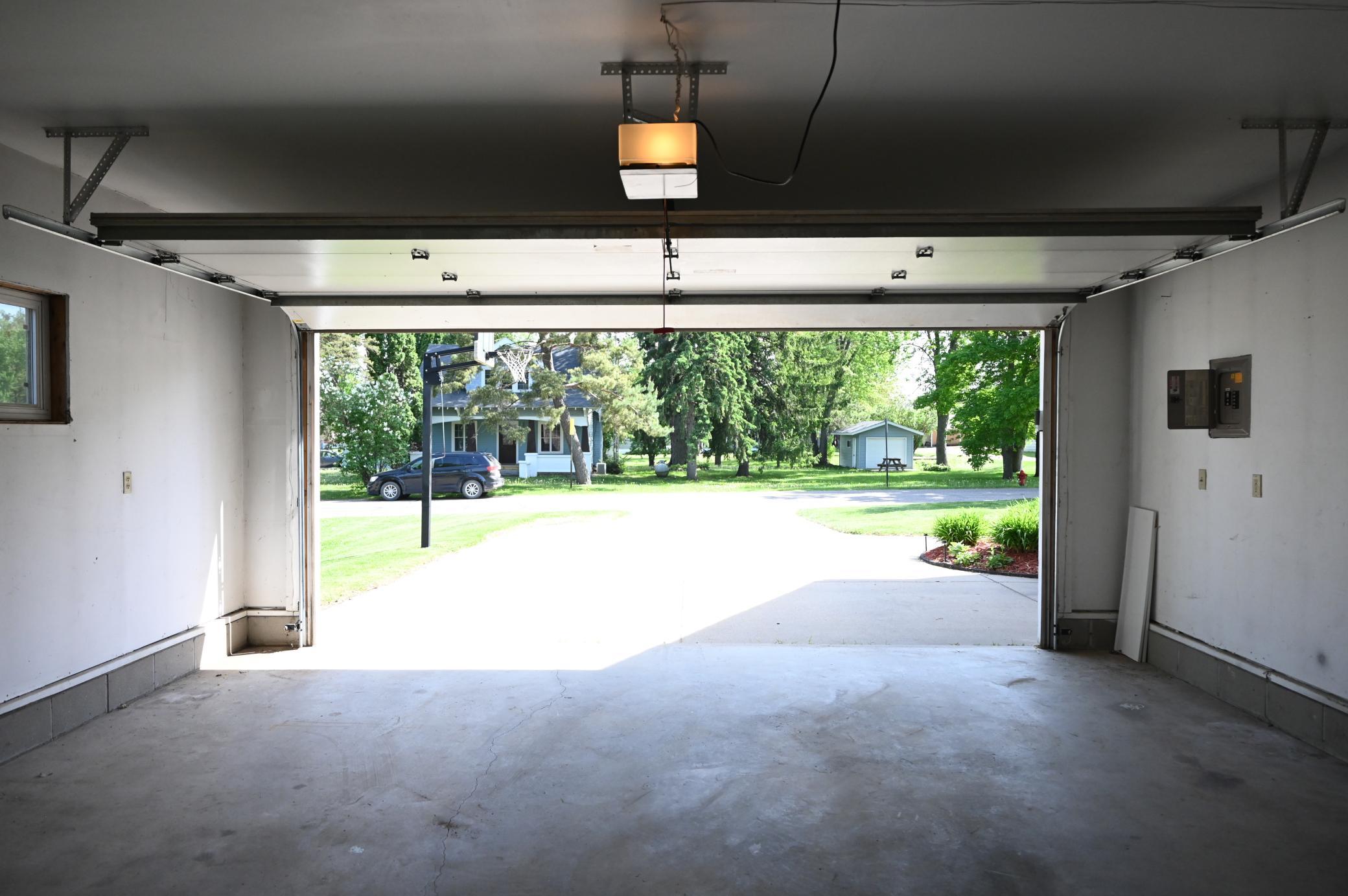 111 E Elm Avenue Property Photo 44