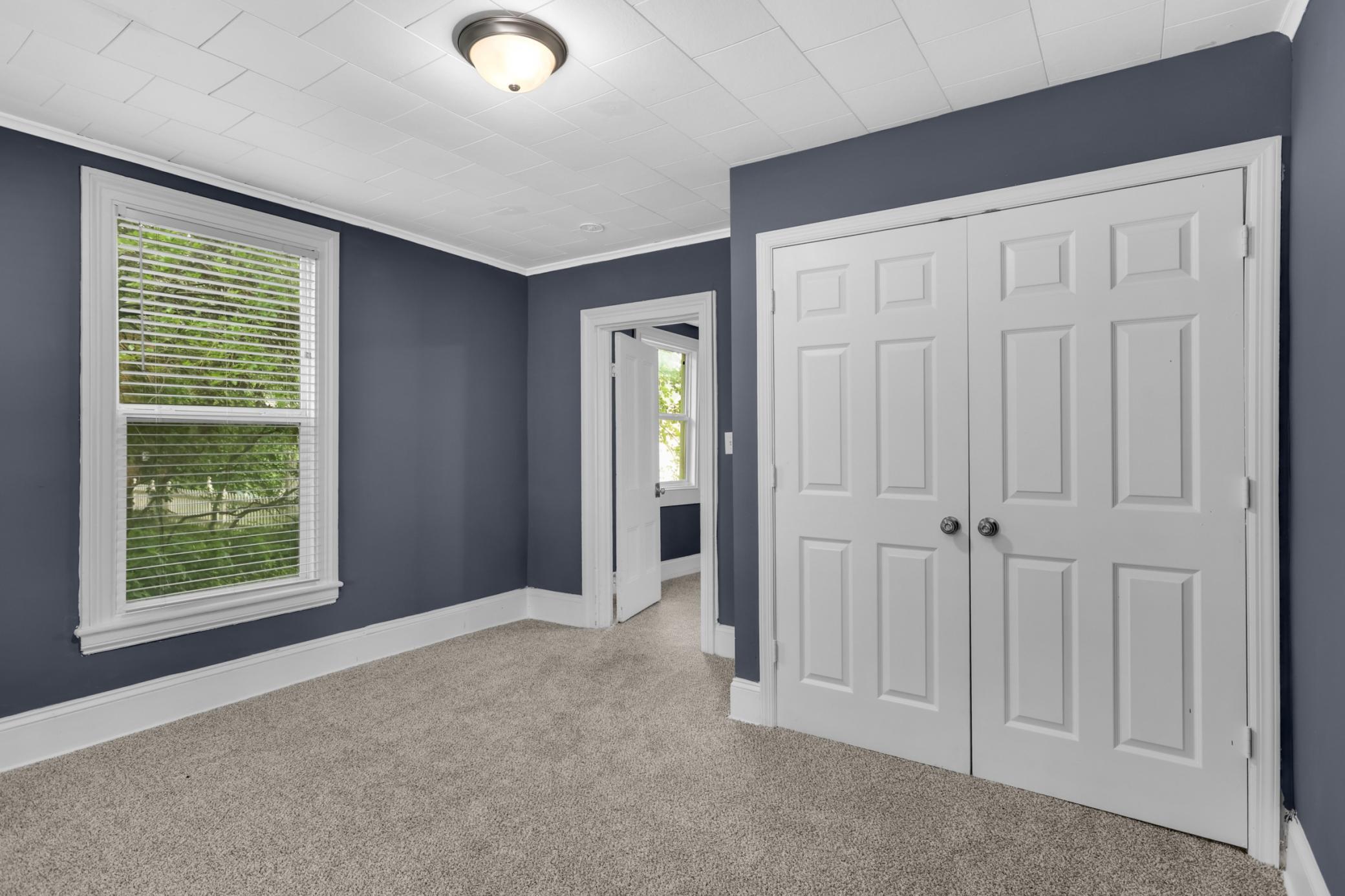 429 2nd Avenue E Property Photo 14