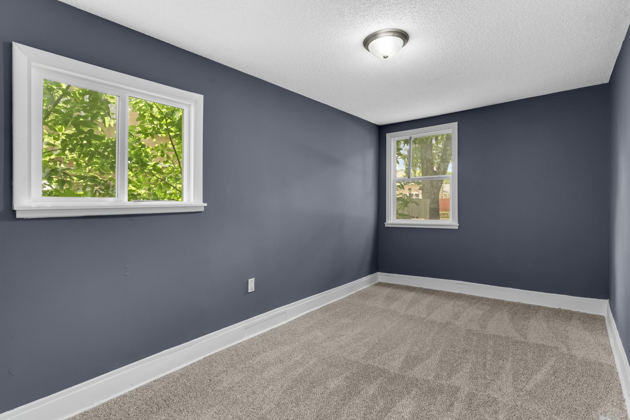 429 2nd Avenue E Property Photo 15