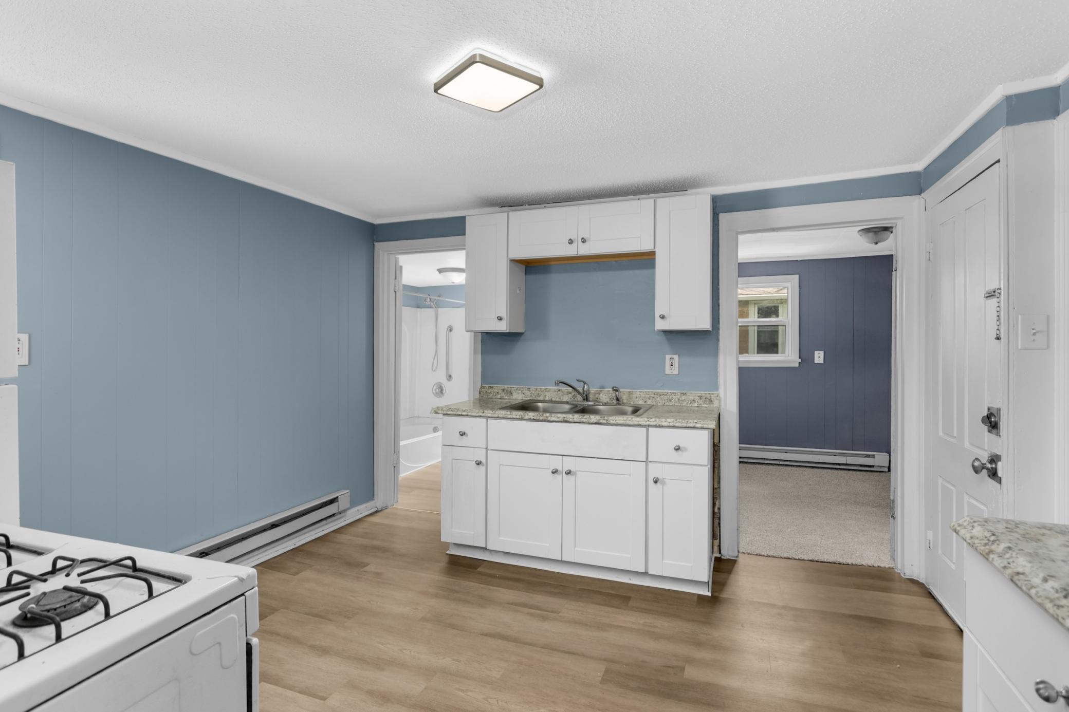 429 2nd Avenue E Property Photo 21
