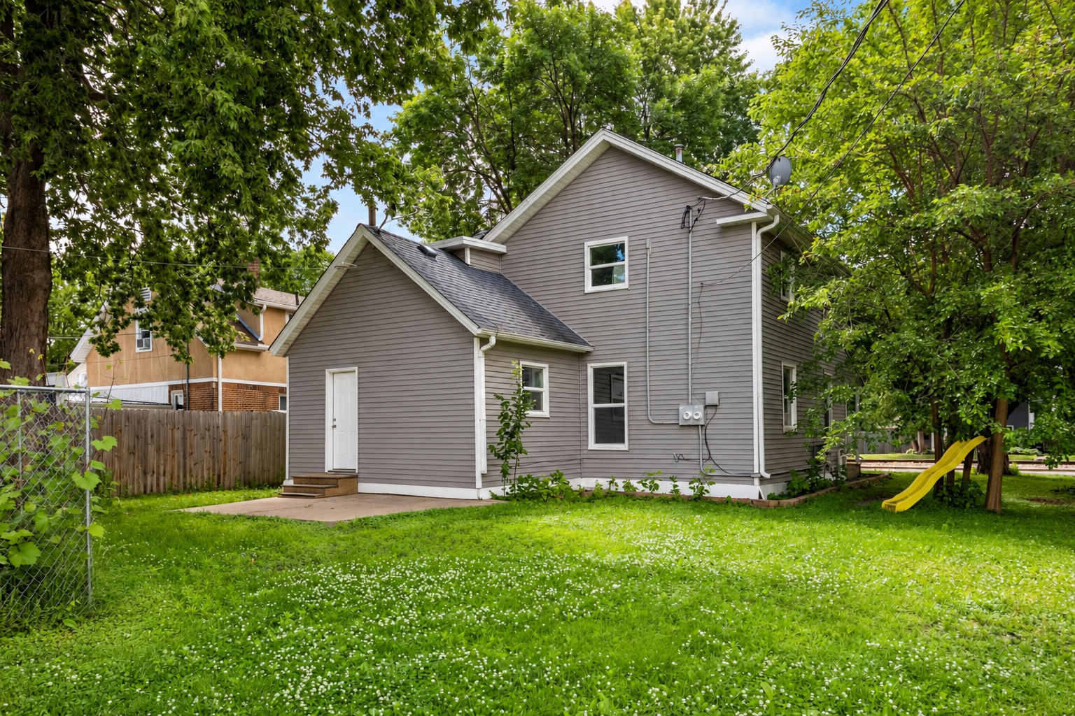 429 2nd Avenue E Property Photo 27