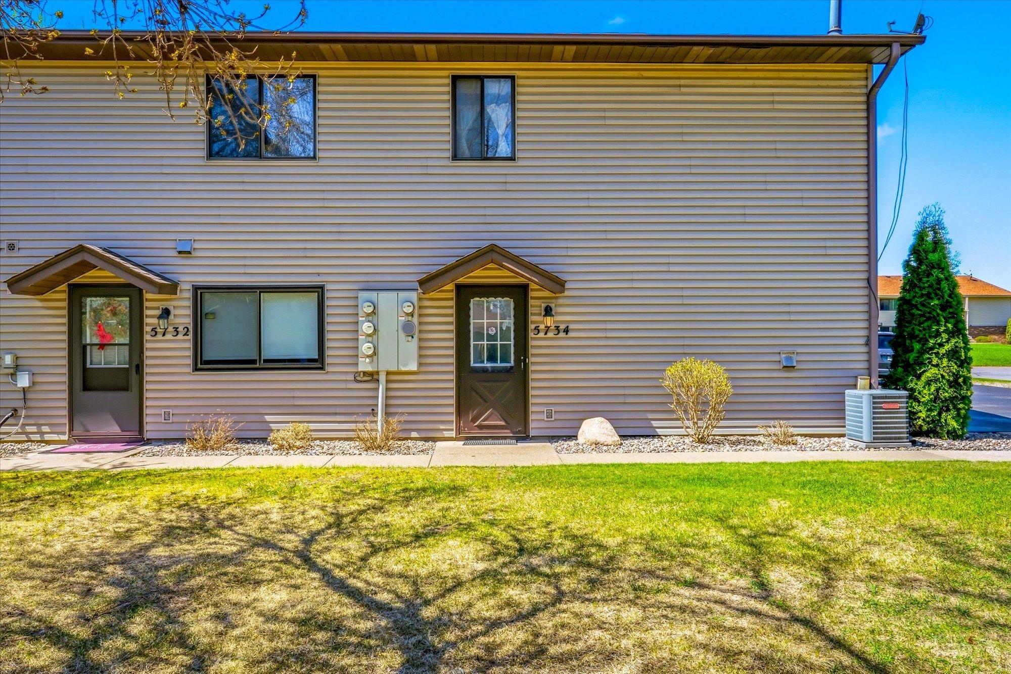 5734 Otter View Trail 18 Property Photo 2