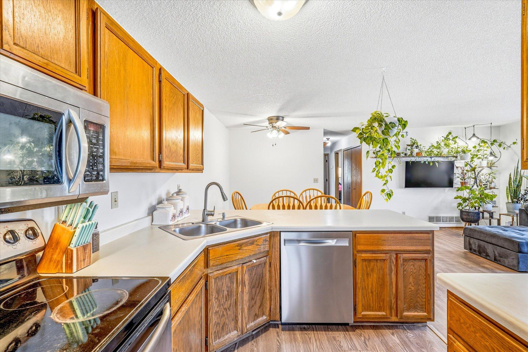 5734 Otter View Trail 18 Property Photo 11