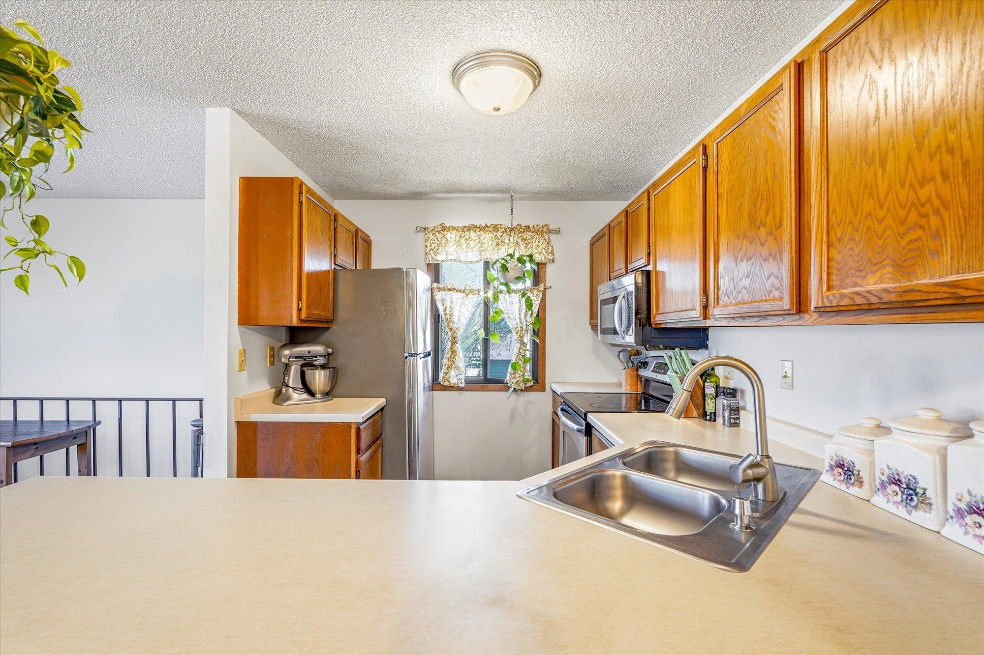 5734 Otter View Trail 18 Property Photo 12