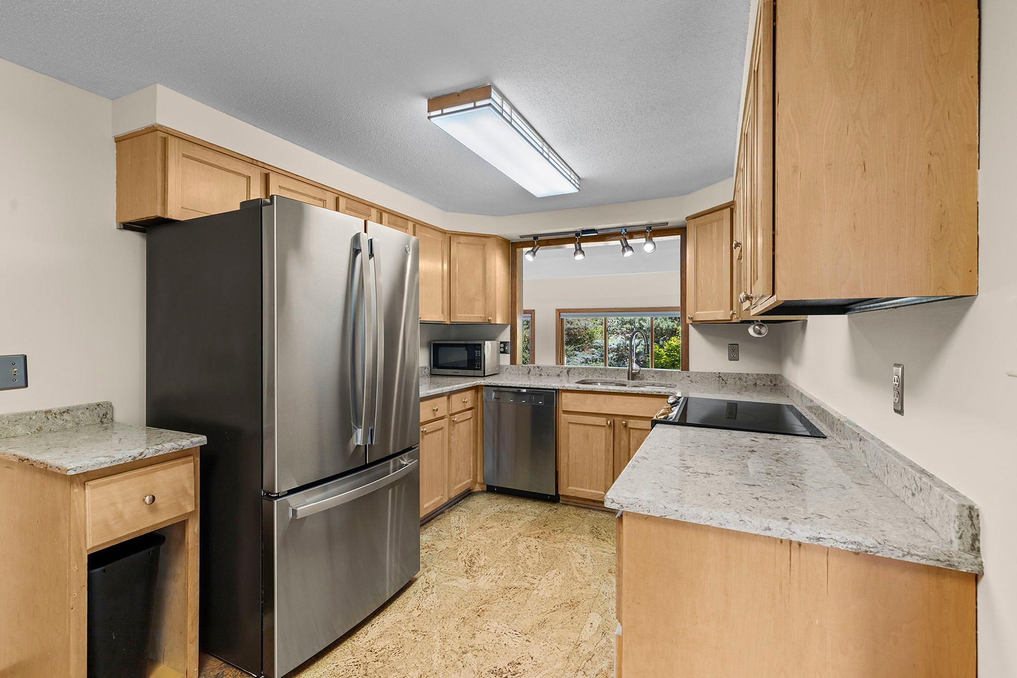 10302 Toledo Circle Property Photo 13