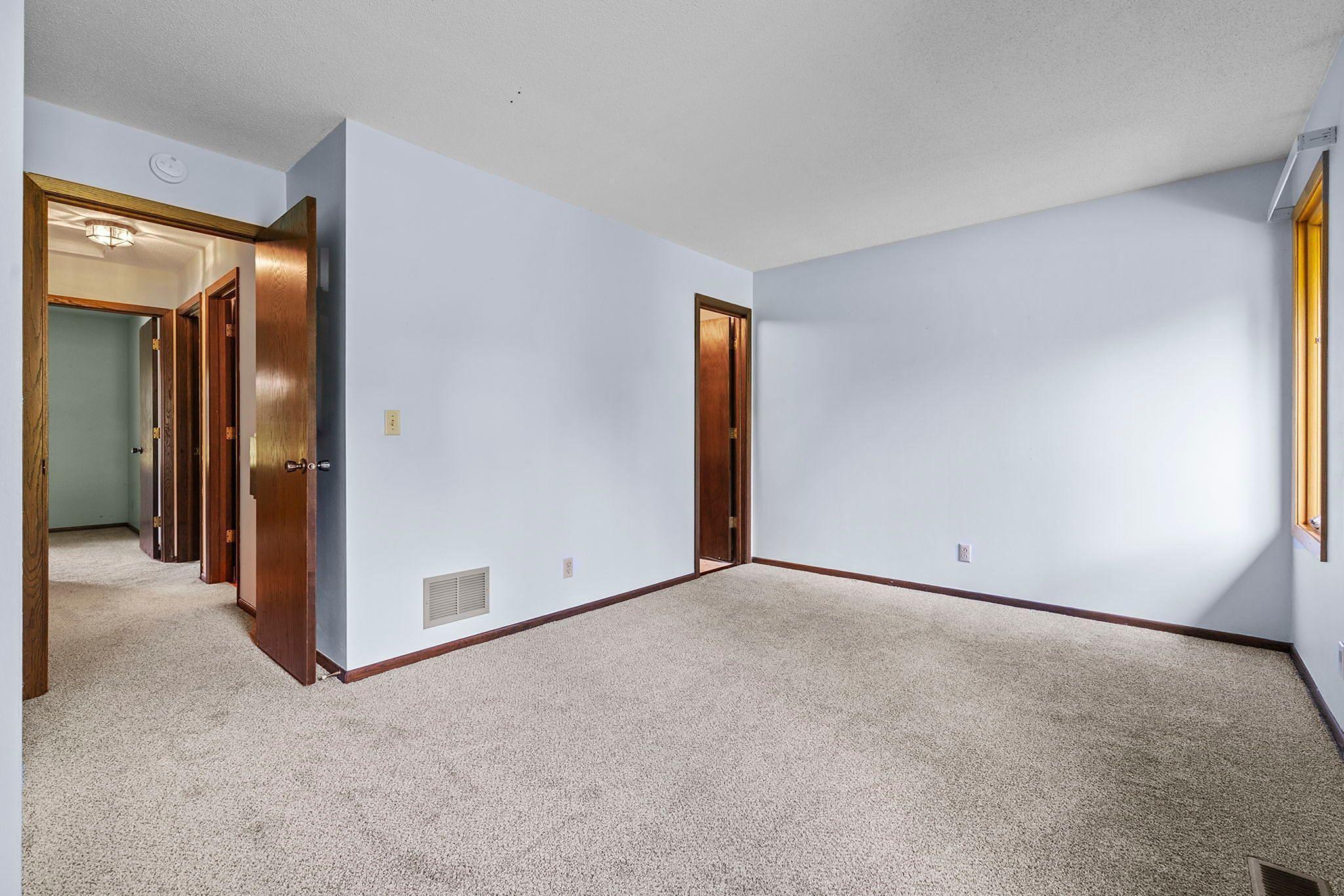 10302 Toledo Circle Property Photo 29