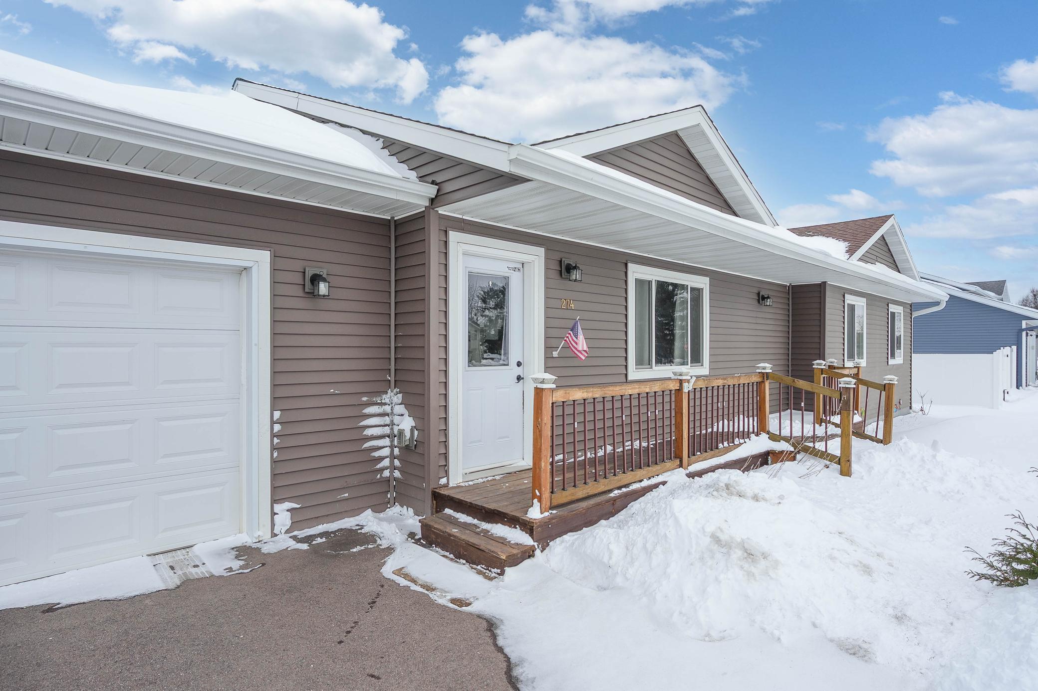274 Nielsen Lane Property Photo 4