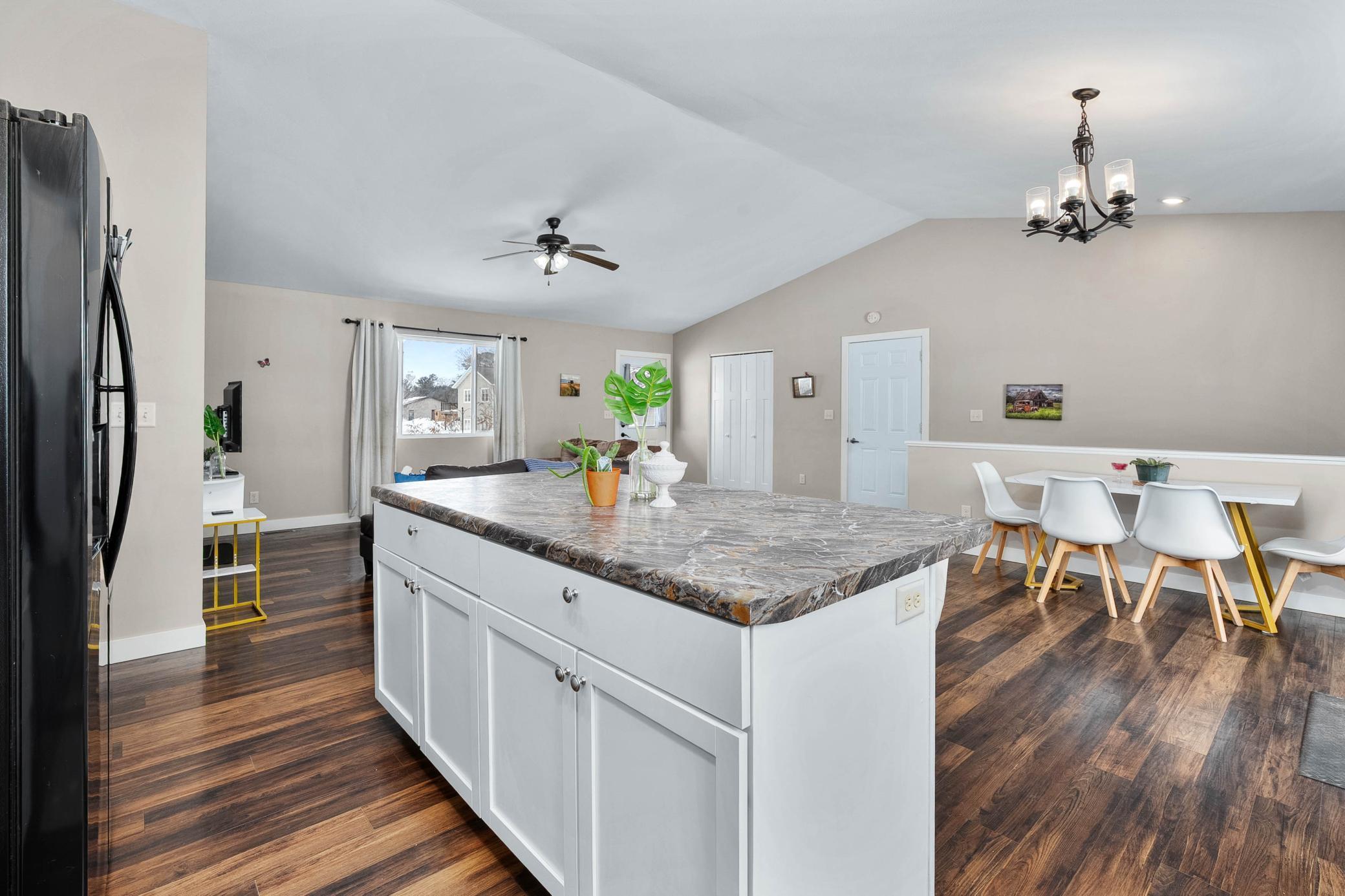 274 Nielsen Lane Property Photo 16