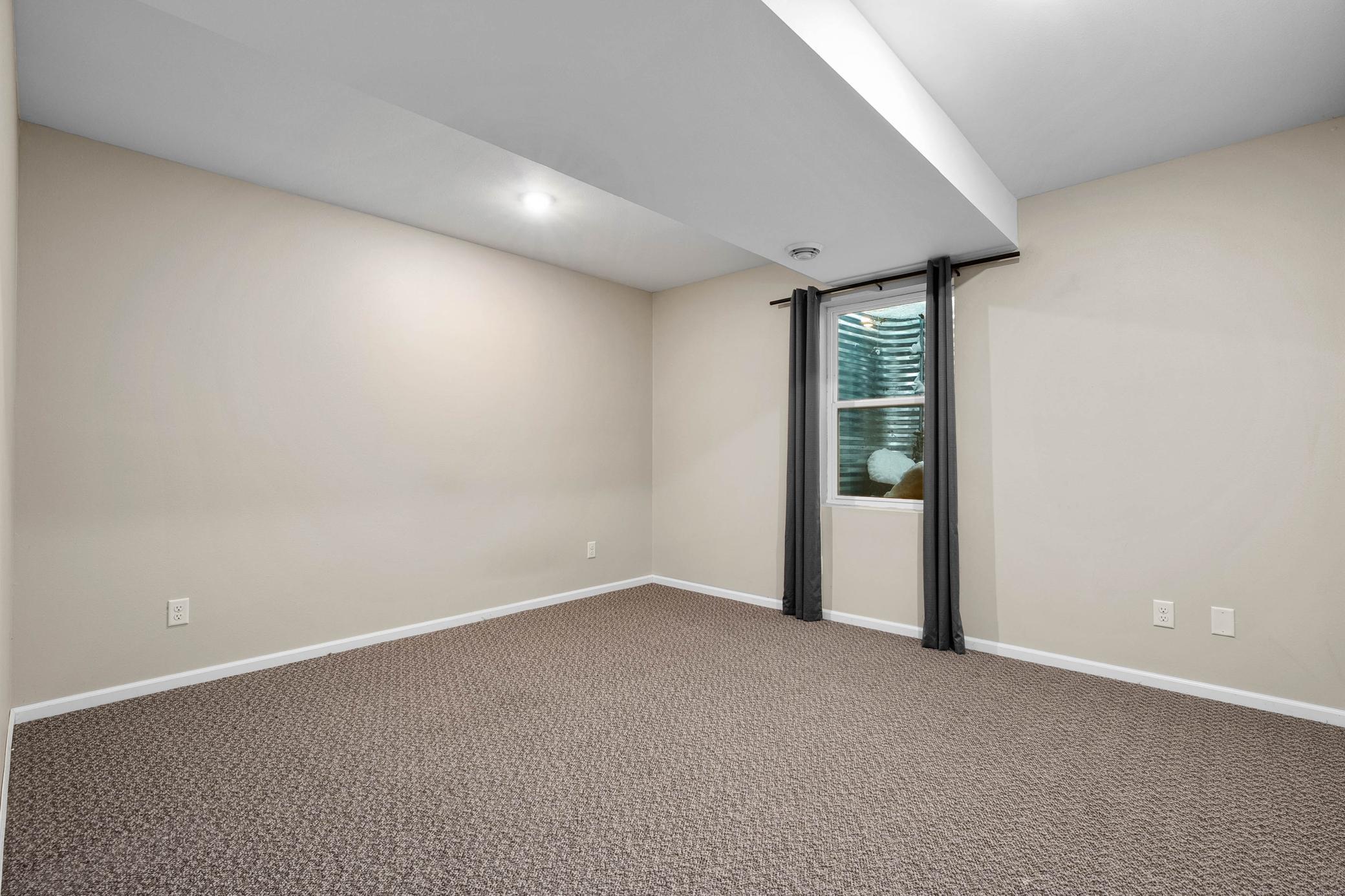 274 Nielsen Lane Property Photo 38