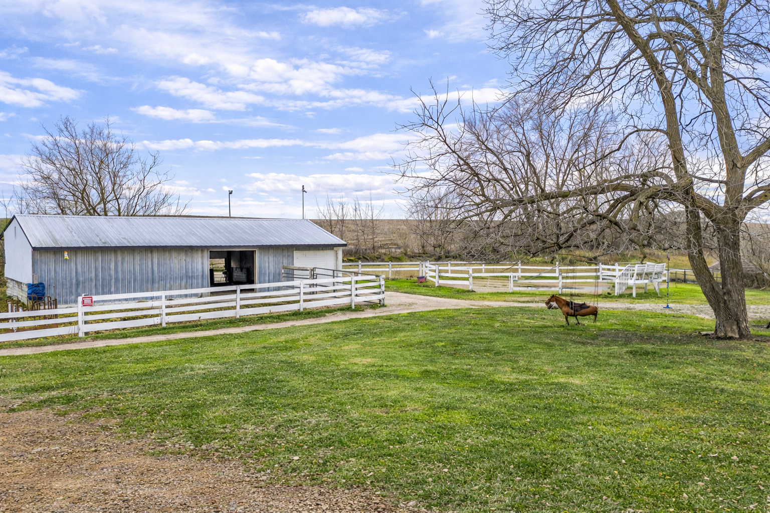 10550 New Prague Boulevard Property Photo 13