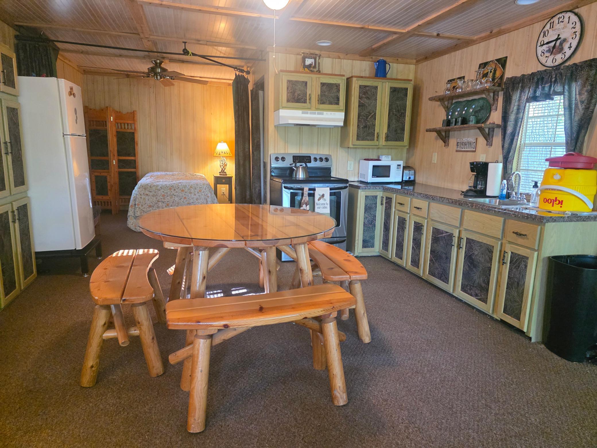 6887 Jennifer Circle Property Photo 8