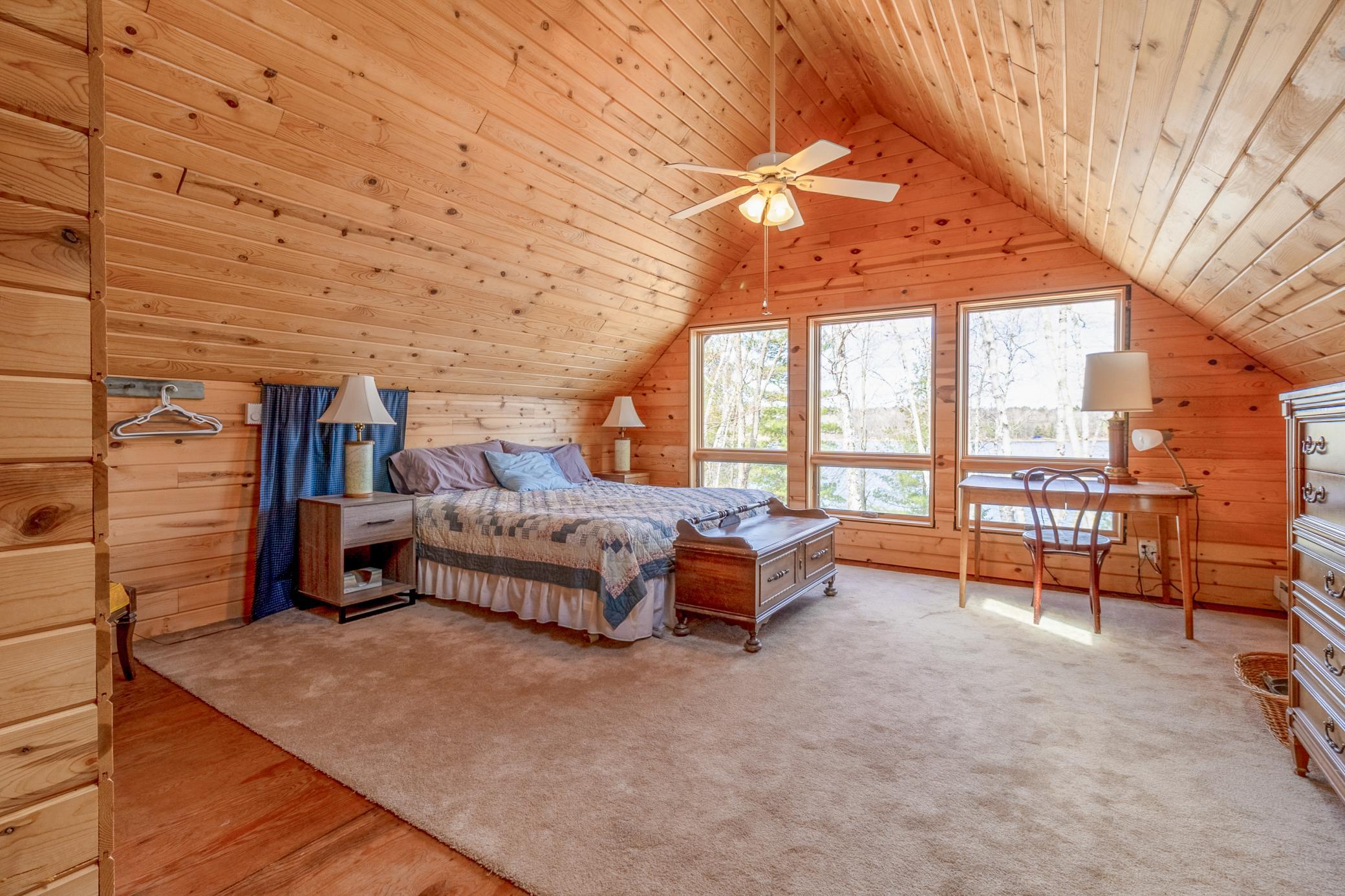 19520 Blue Lane E Property Photo 45