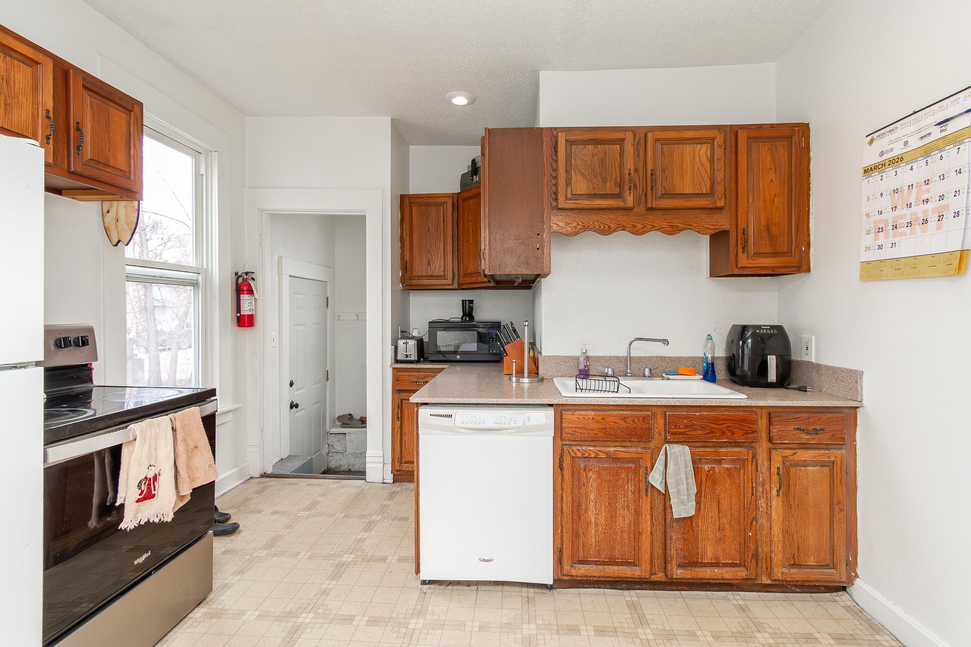 708 7th Street N Property Photo 14