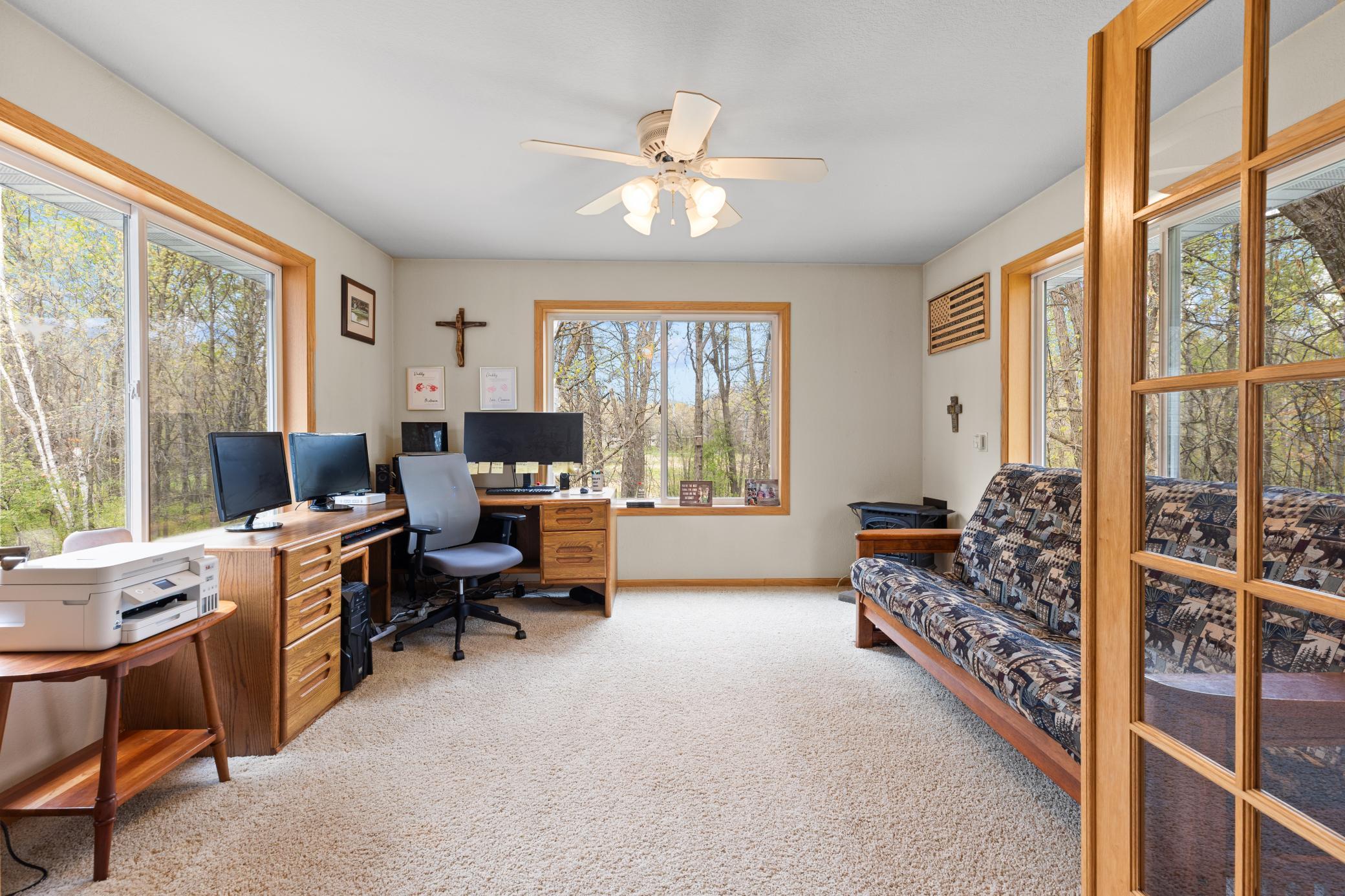 10308 S Oaks Road Property Photo 2