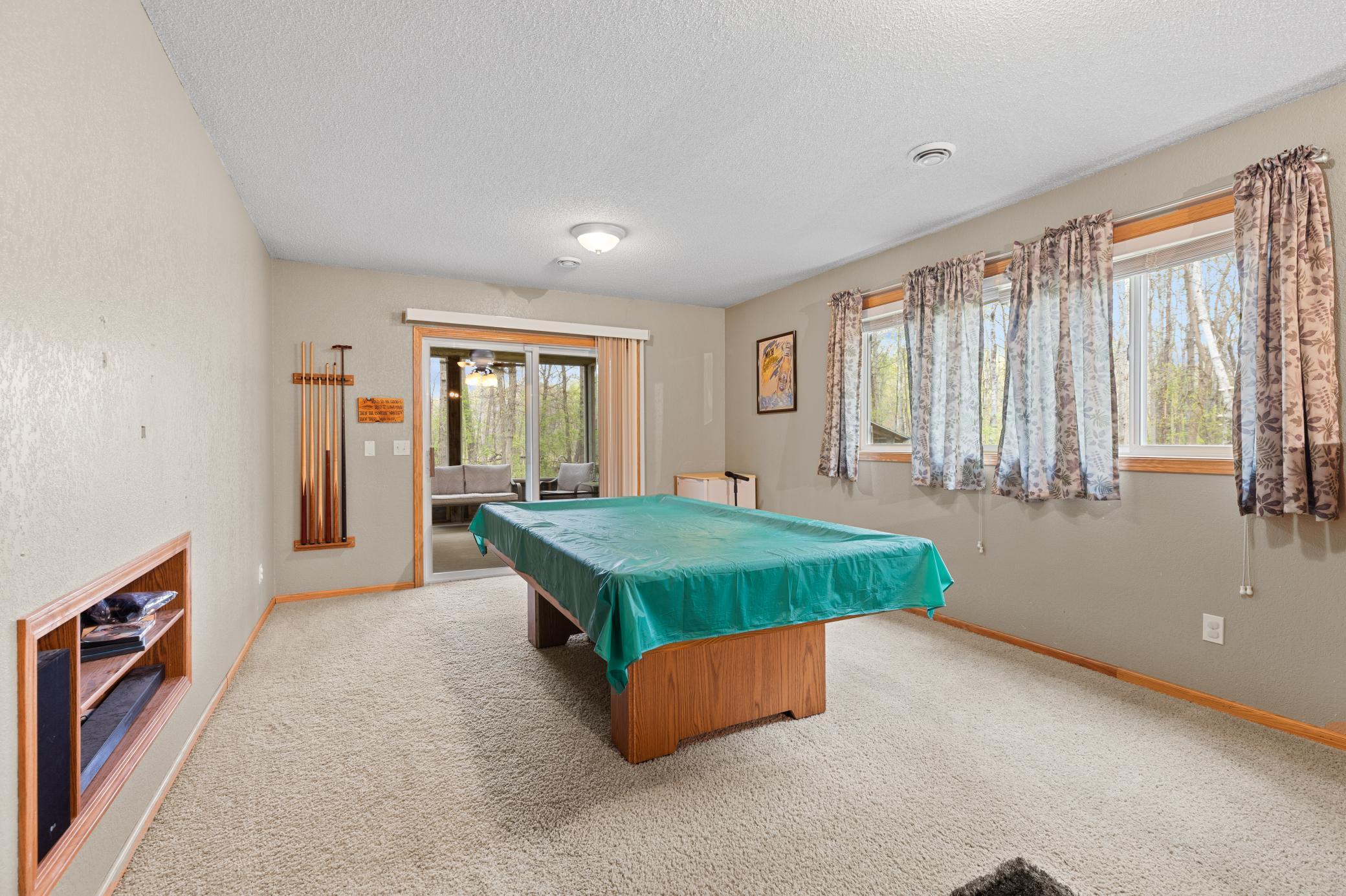 10308 S Oaks Road Property Photo 10