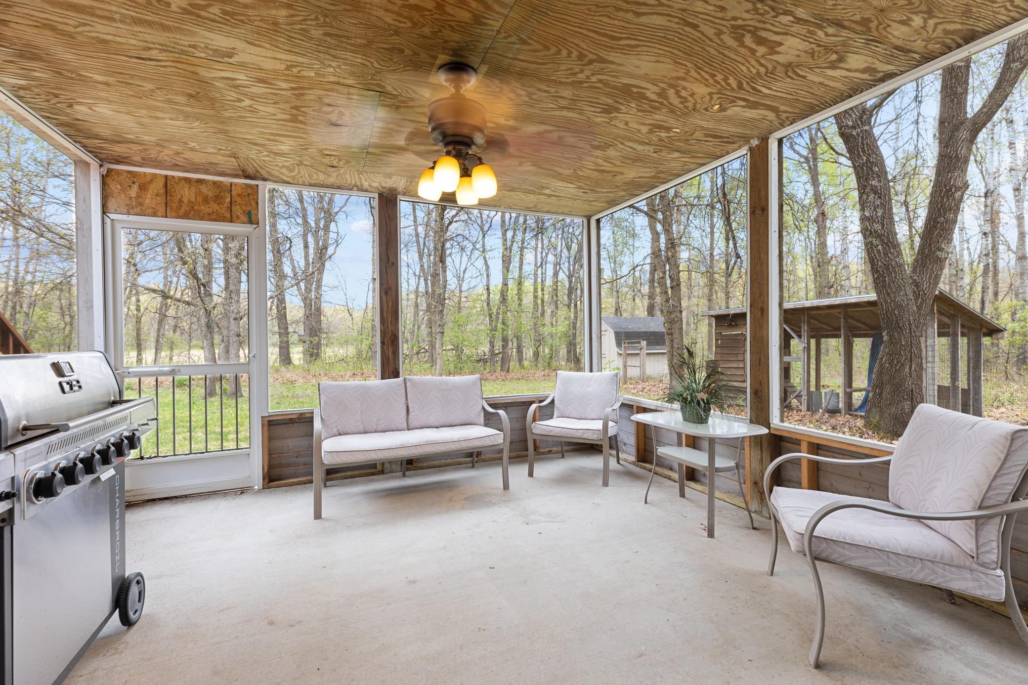 10308 S Oaks Road Property Photo 18