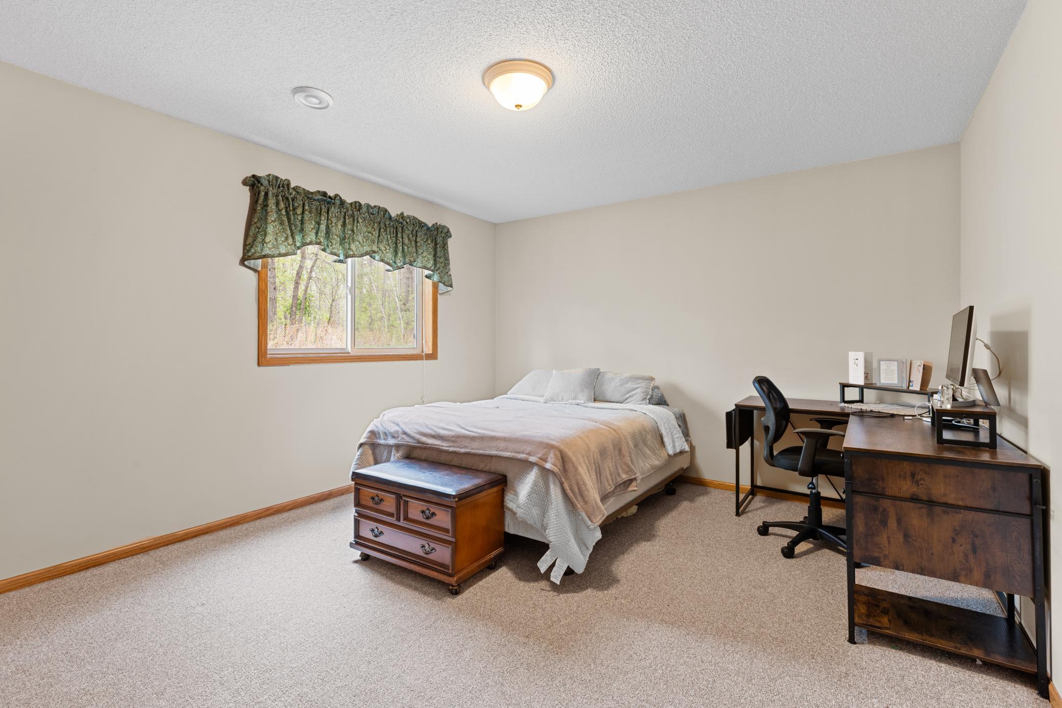 10308 S Oaks Road Property Photo 25