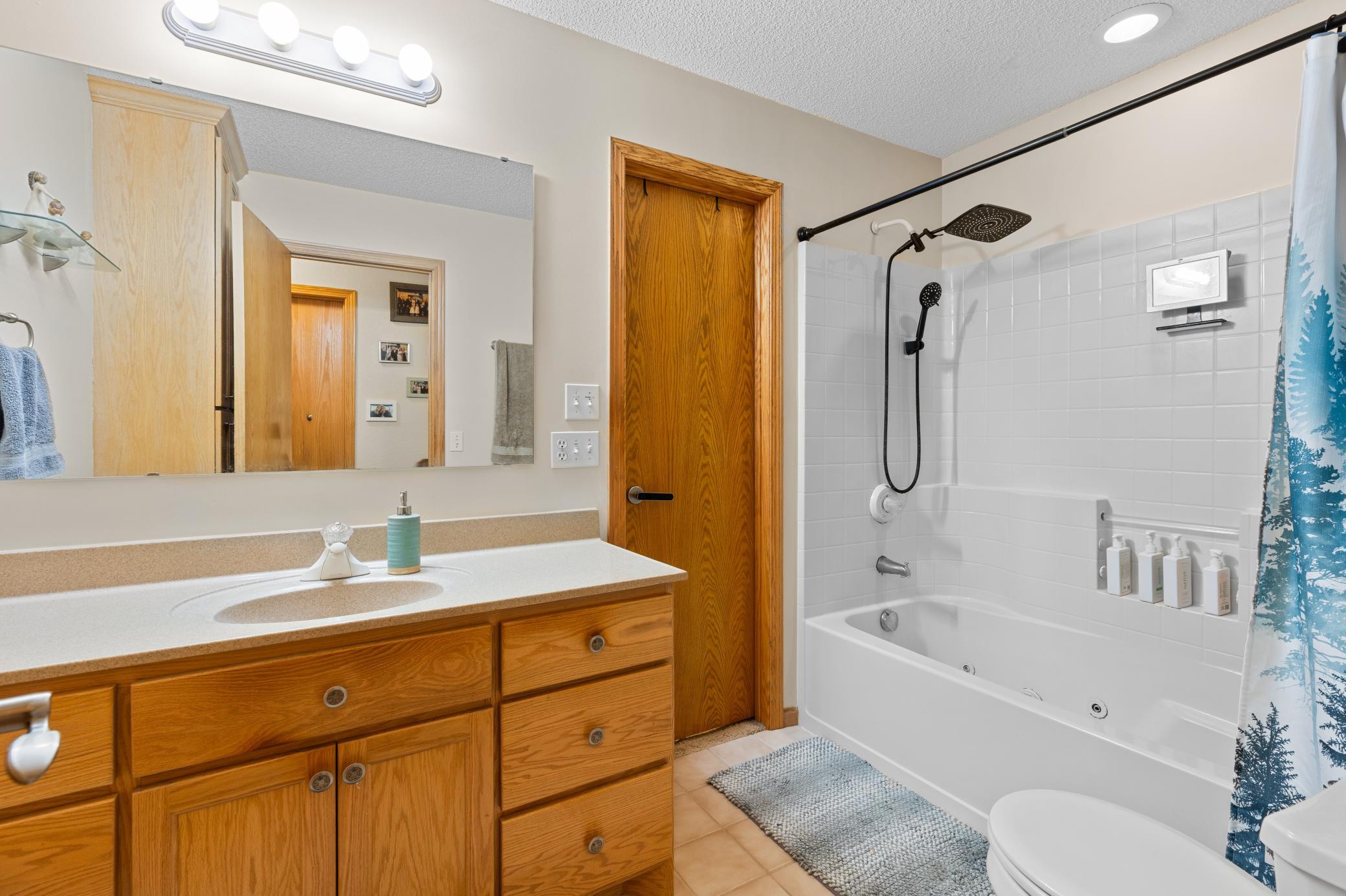 10308 S Oaks Road Property Photo 27