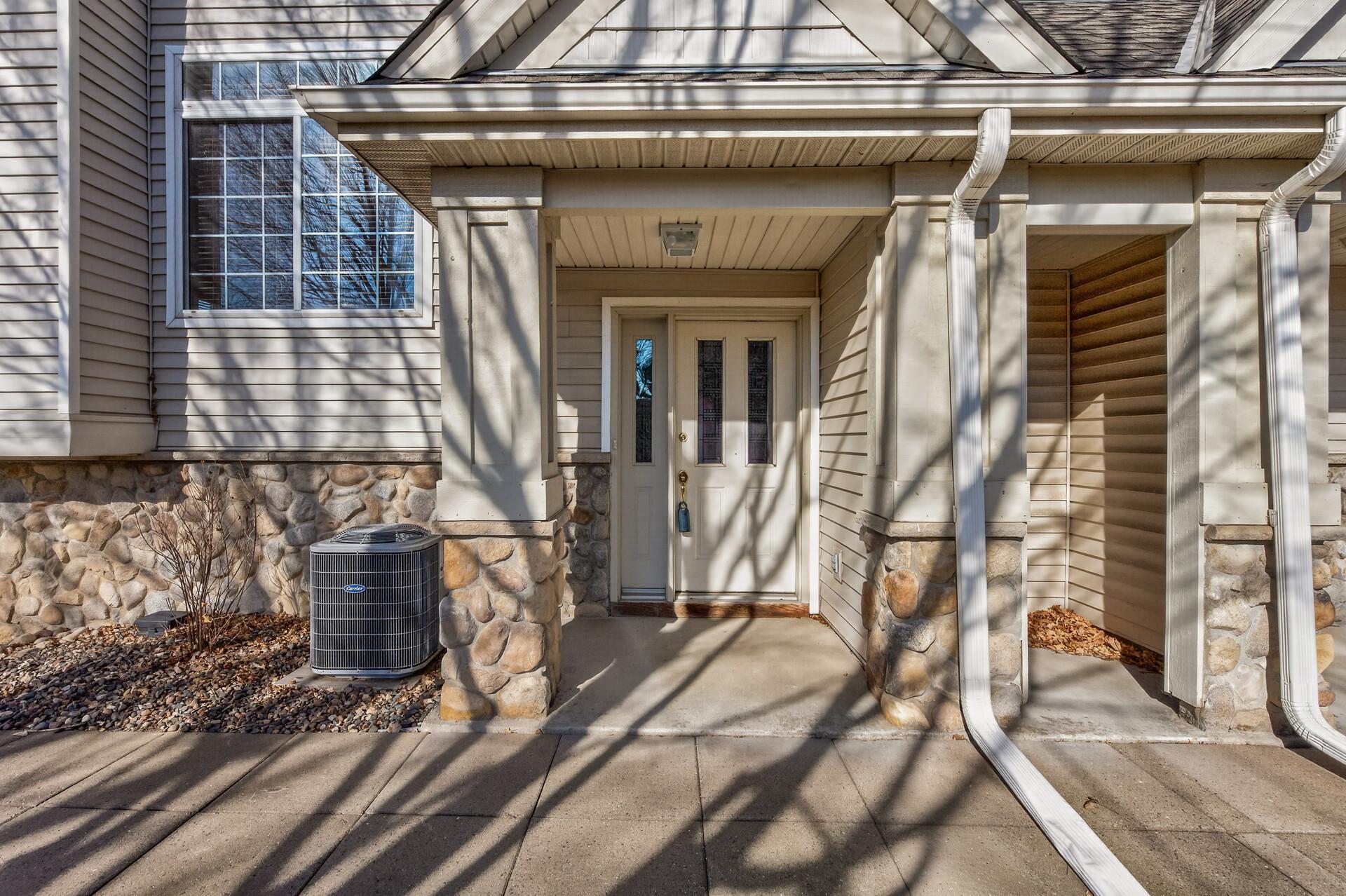 2310 Eagle Trace Lane Property Photo 5