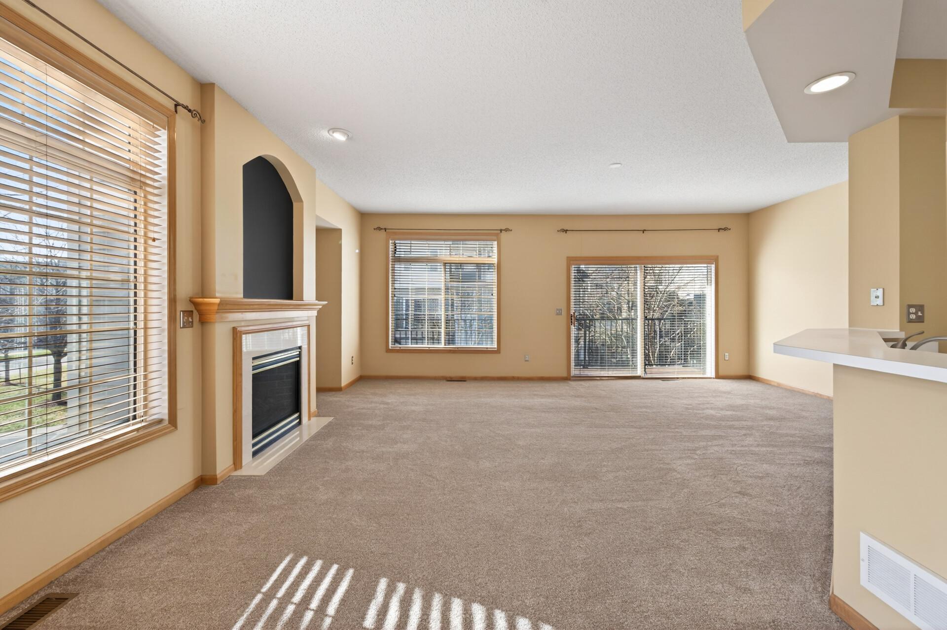 2310 Eagle Trace Lane Property Photo 7