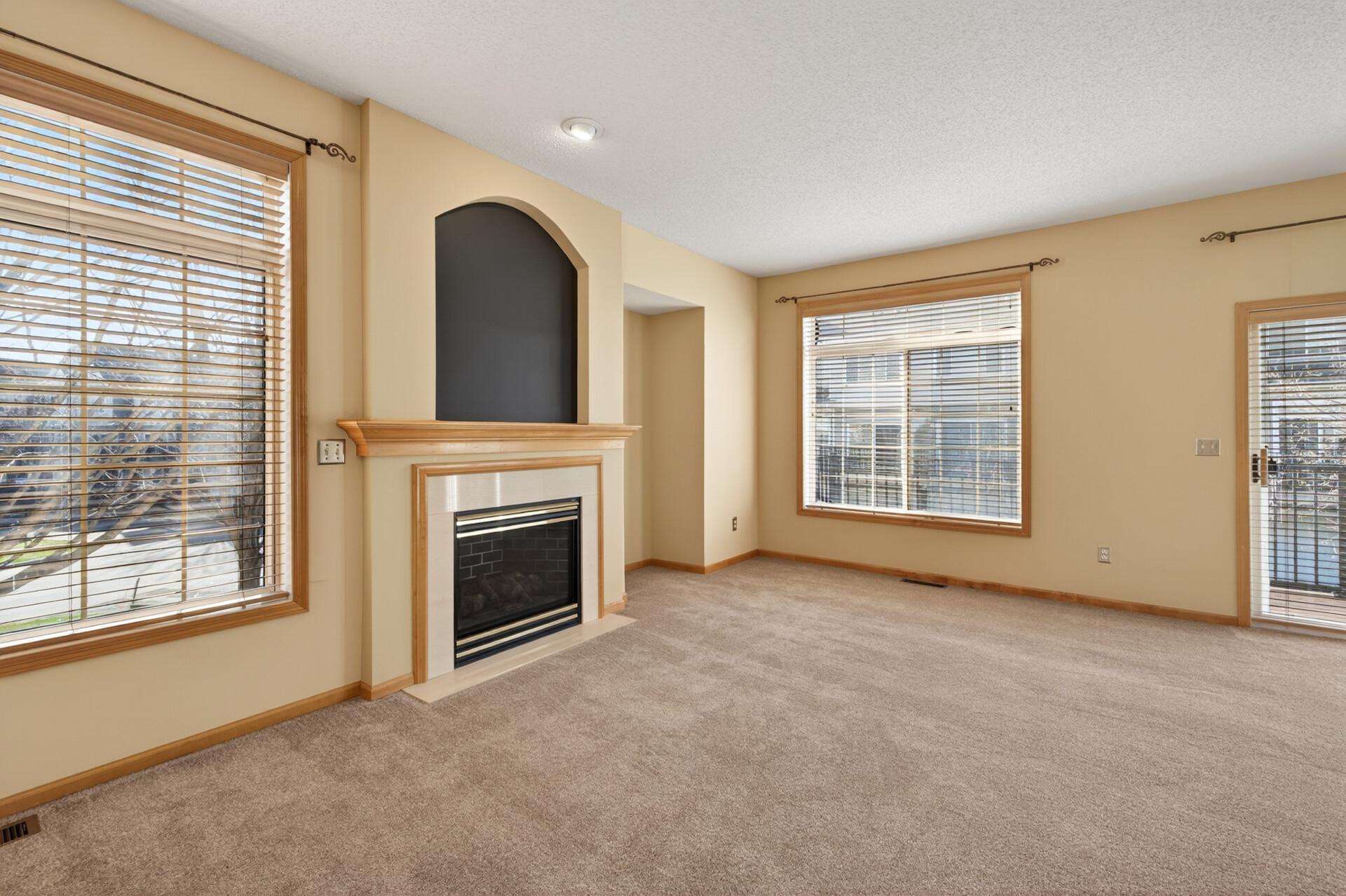 2310 Eagle Trace Lane Property Photo 8