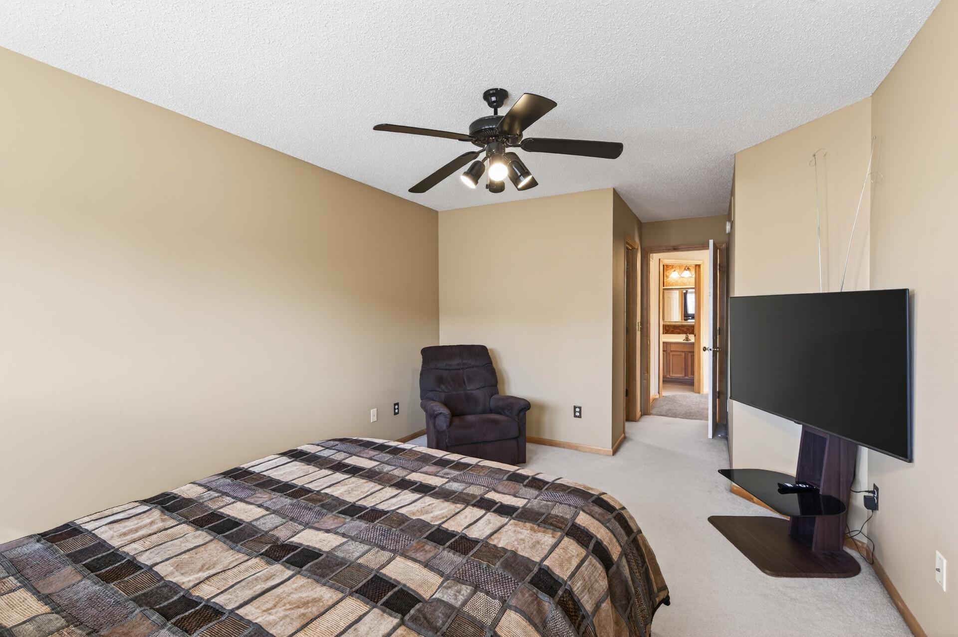 2310 Eagle Trace Lane Property Photo 23