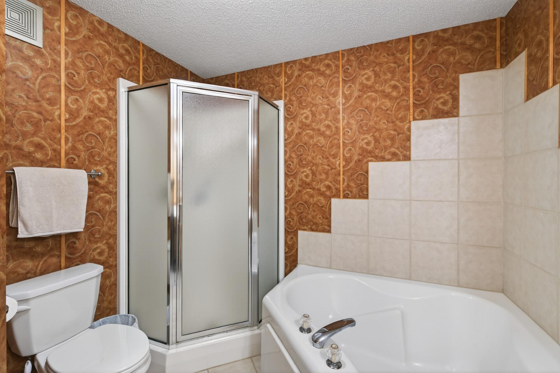 2310 Eagle Trace Lane Property Photo 28