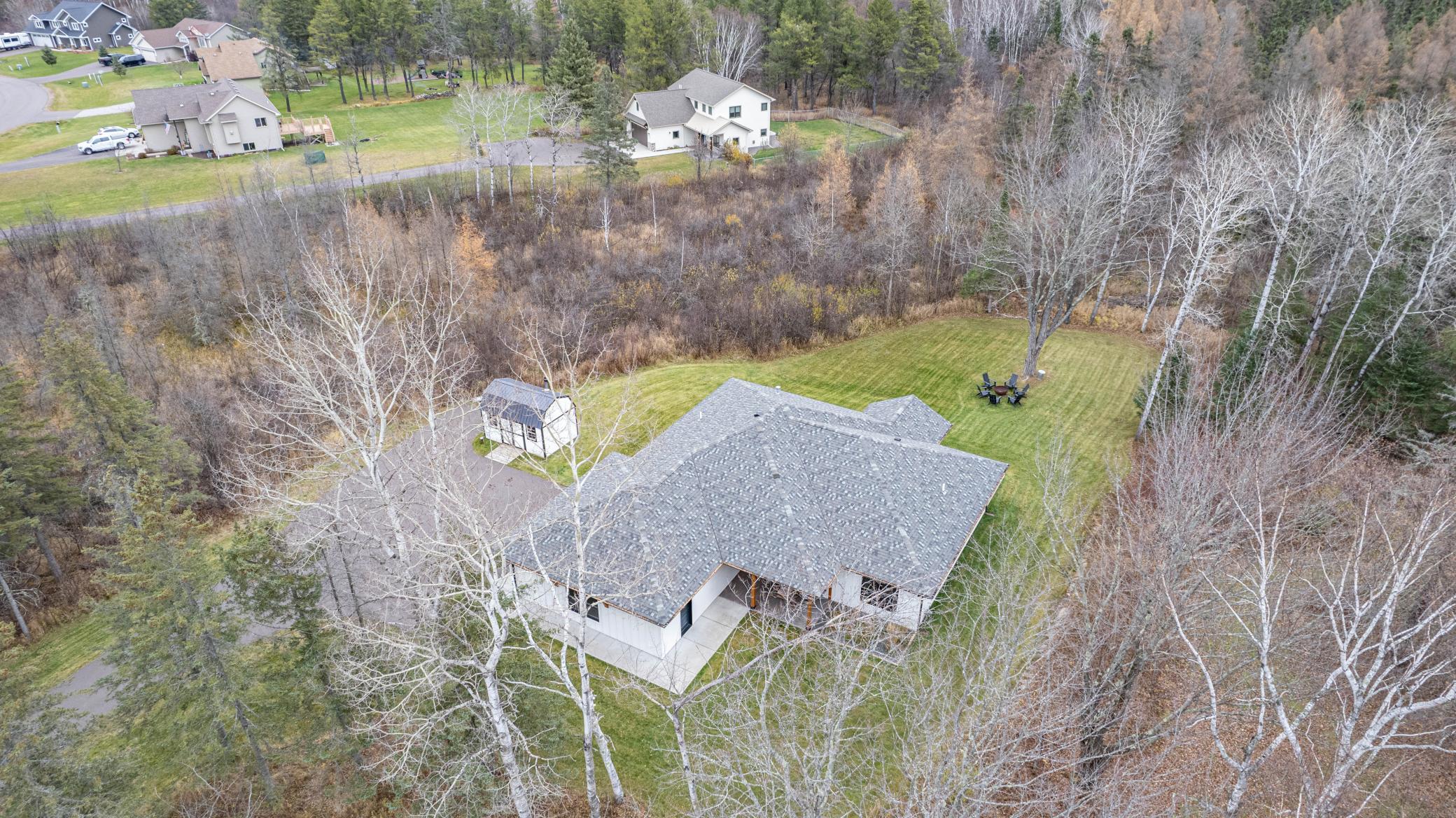 59 E Riverside Road Property Photo 2