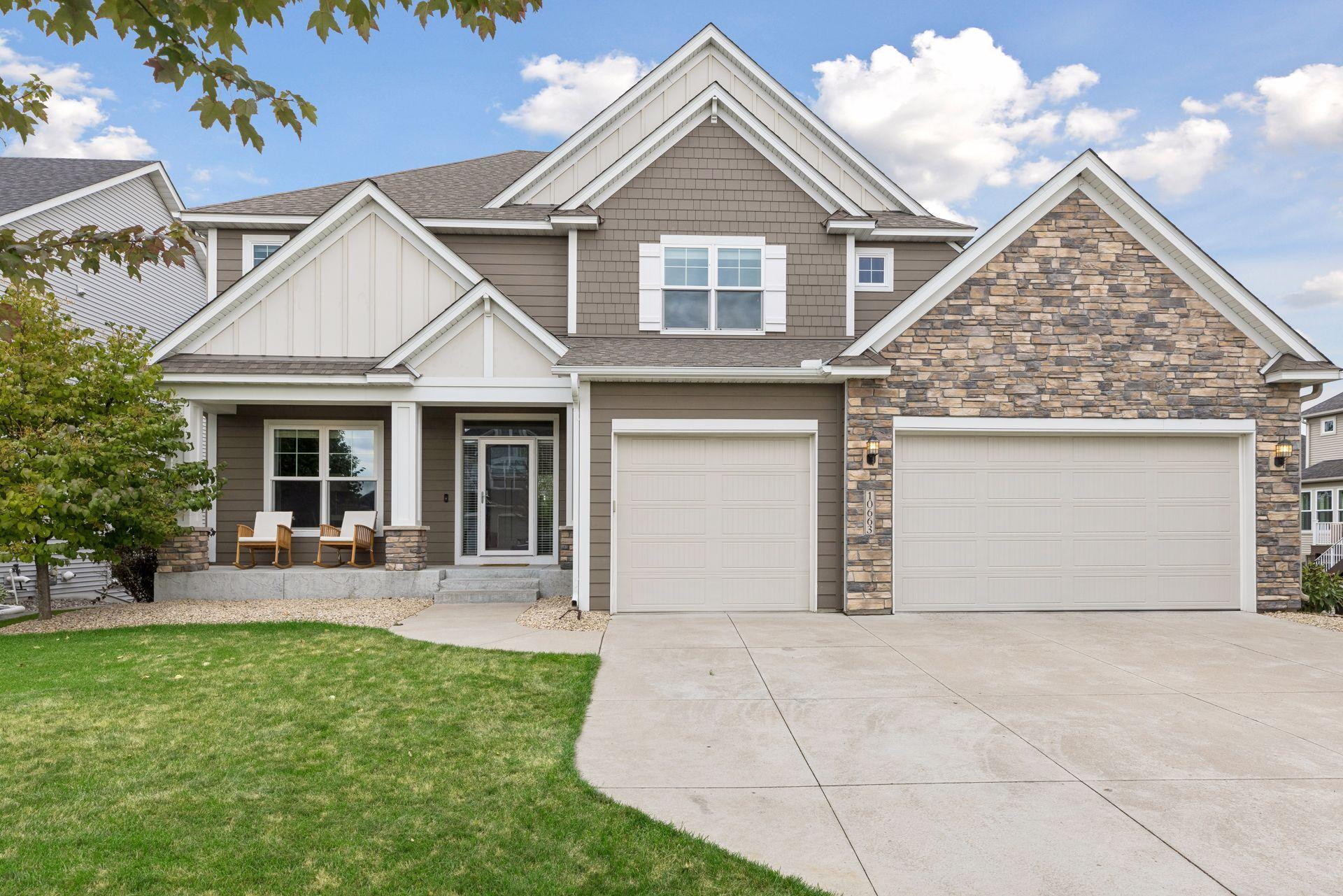 10663 Brookside Trail N Property Photo 1