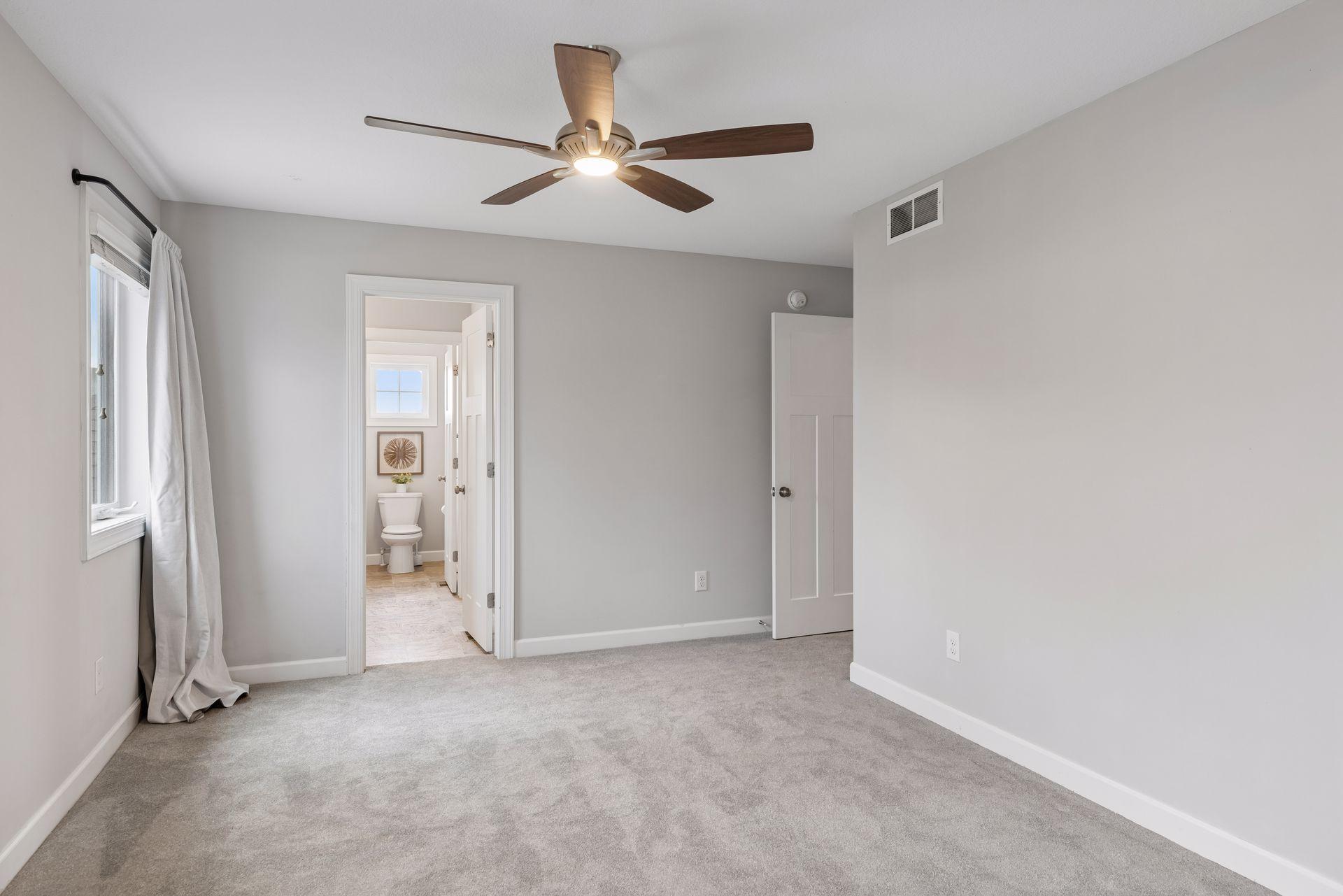 10663 Brookside Trail N Property Photo 31