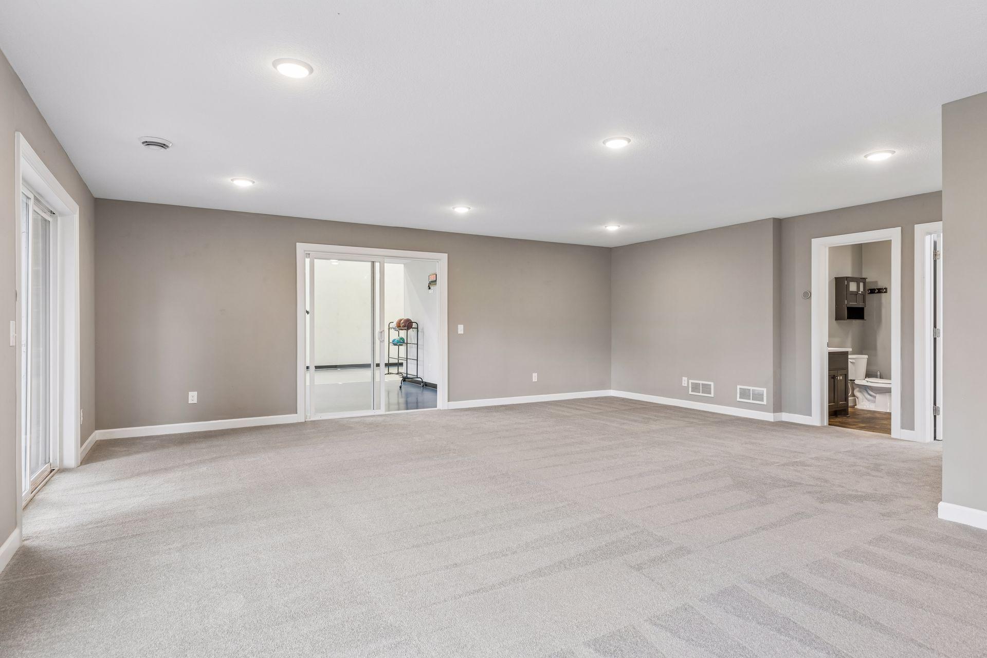 10663 Brookside Trail N Property Photo 38