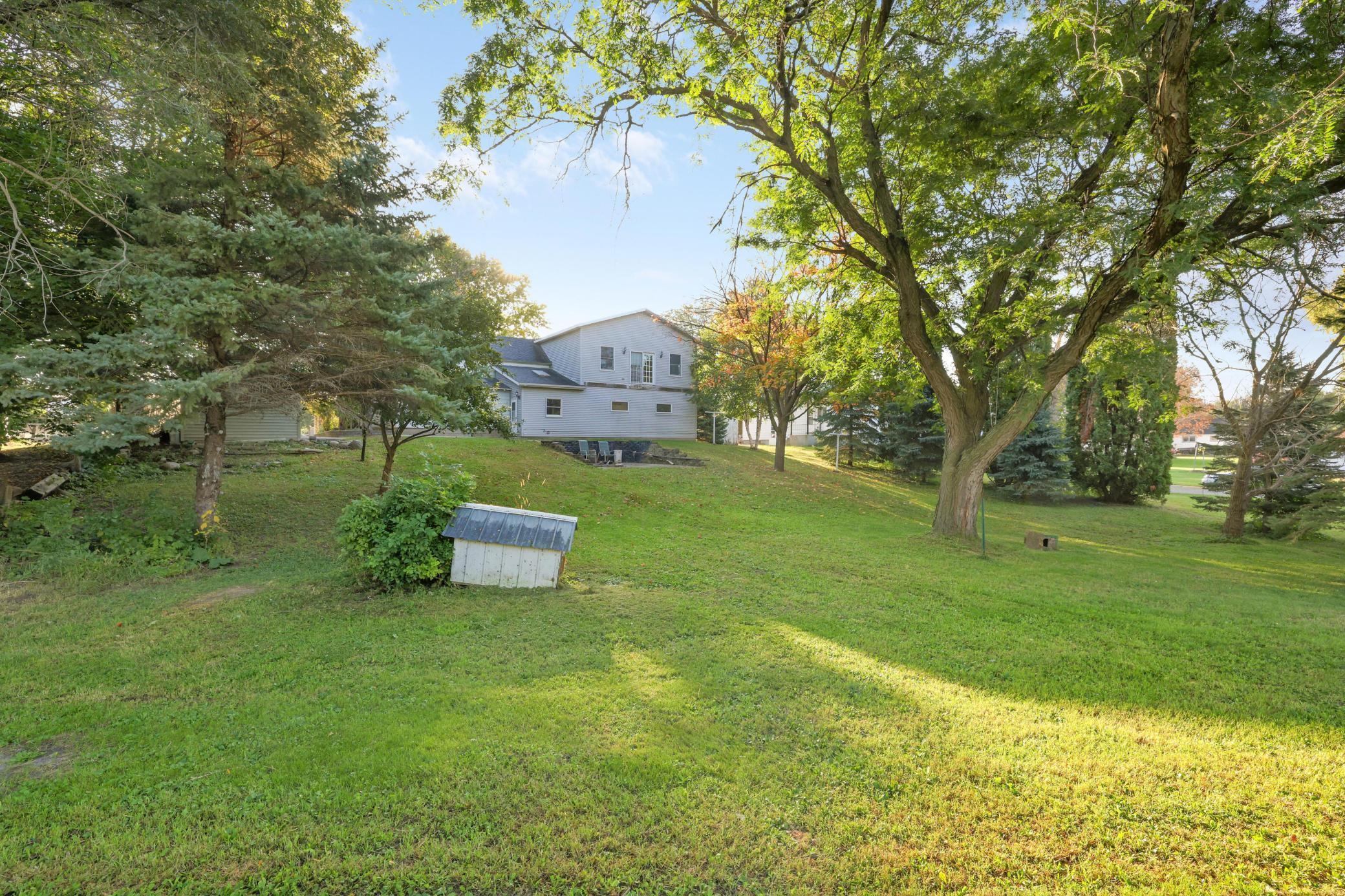 412 Prairie Avenue Property Photo 6