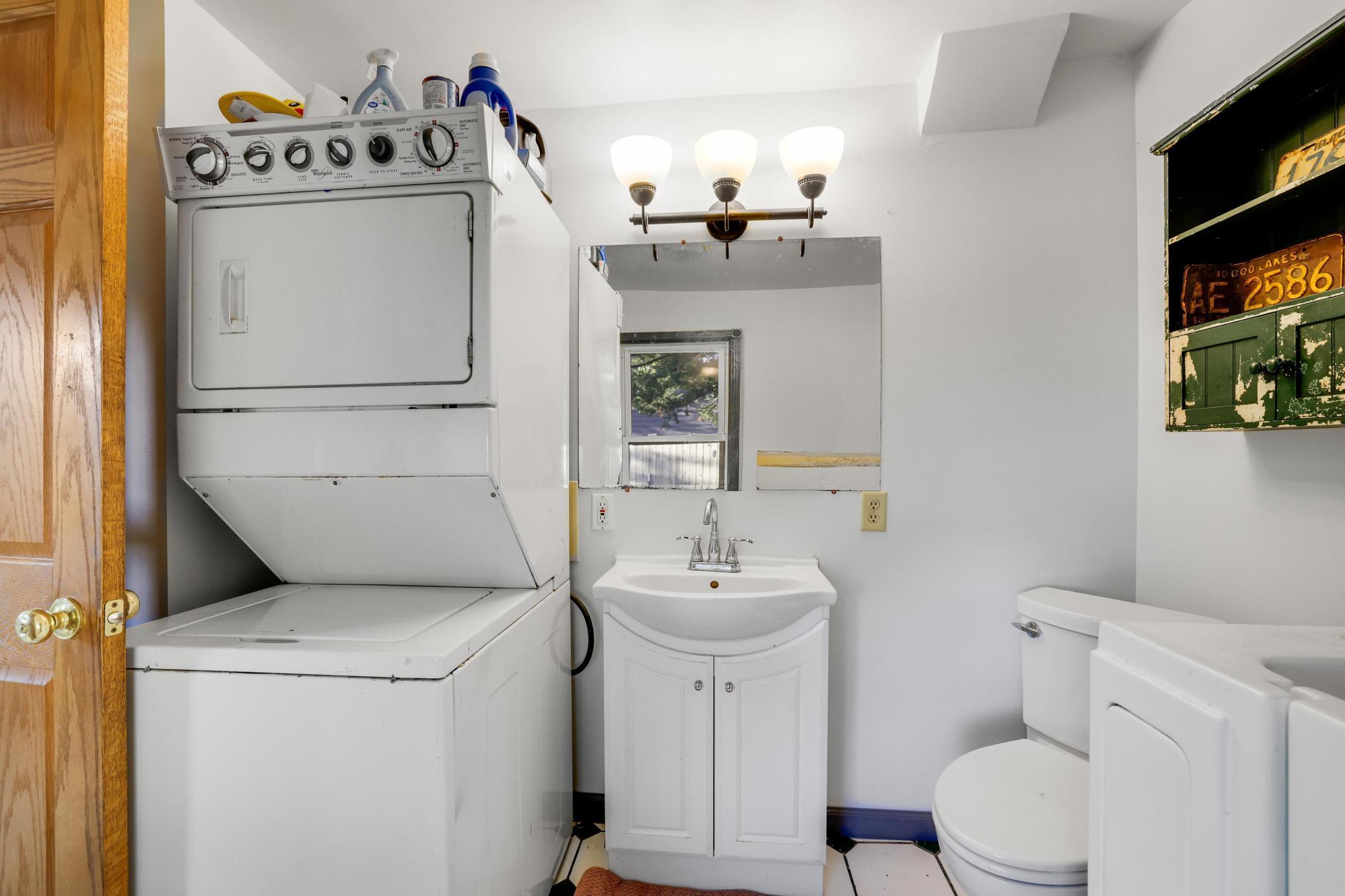 412 Prairie Avenue Property Photo 15