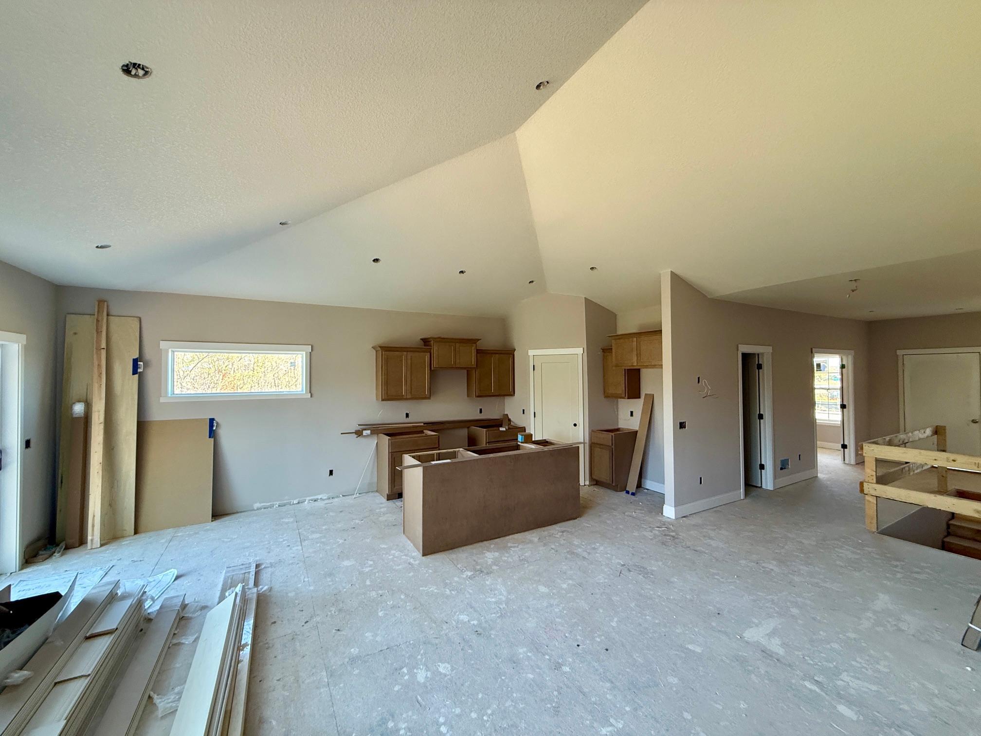 10490 Kalen Drive Ne Property Photo 8