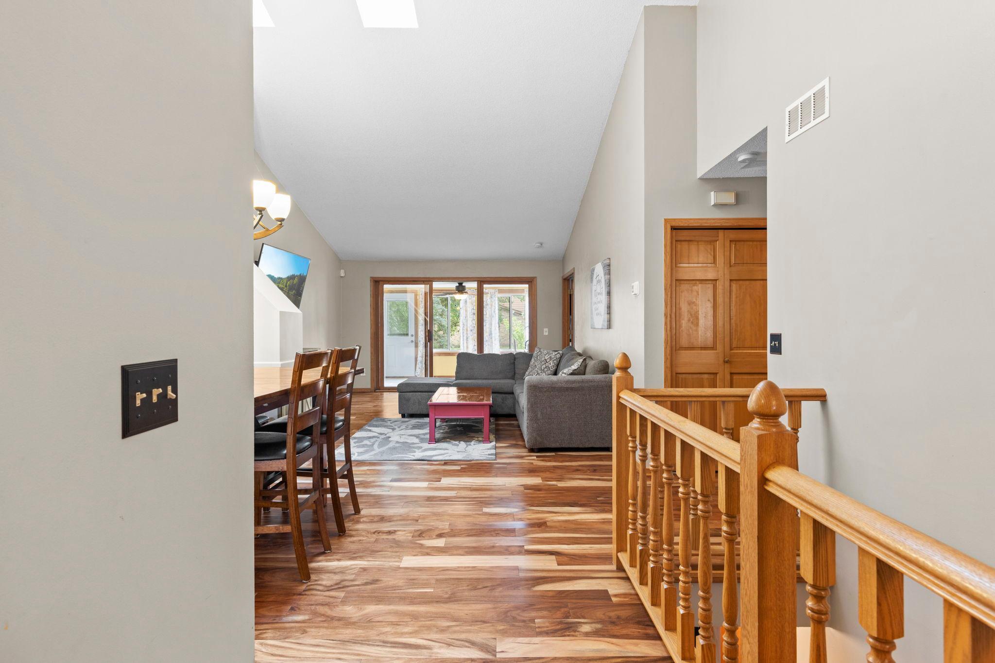 14621 Embassy Avenue Property Photo 3