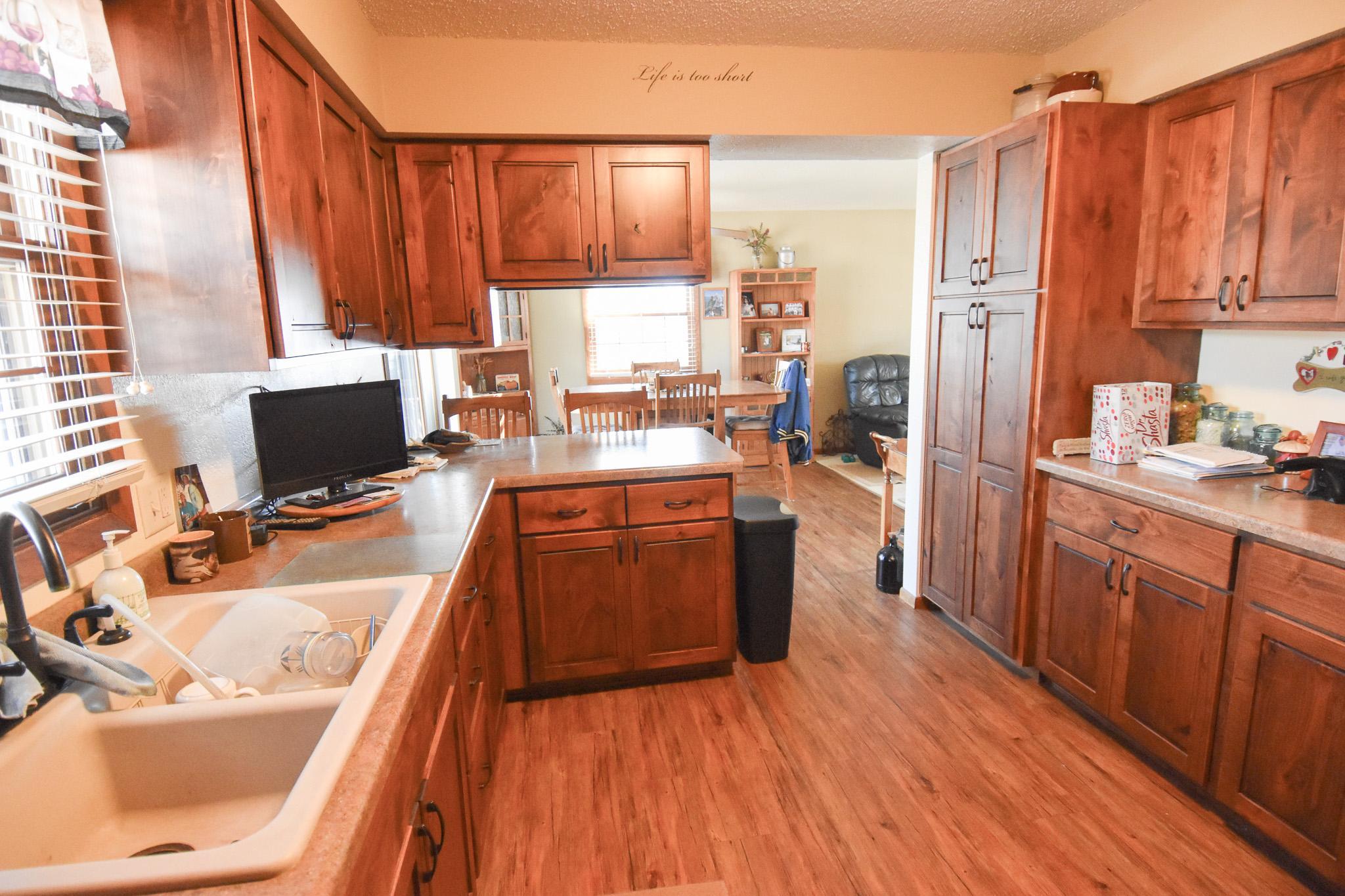 105 Valley View Road Property Photo 4