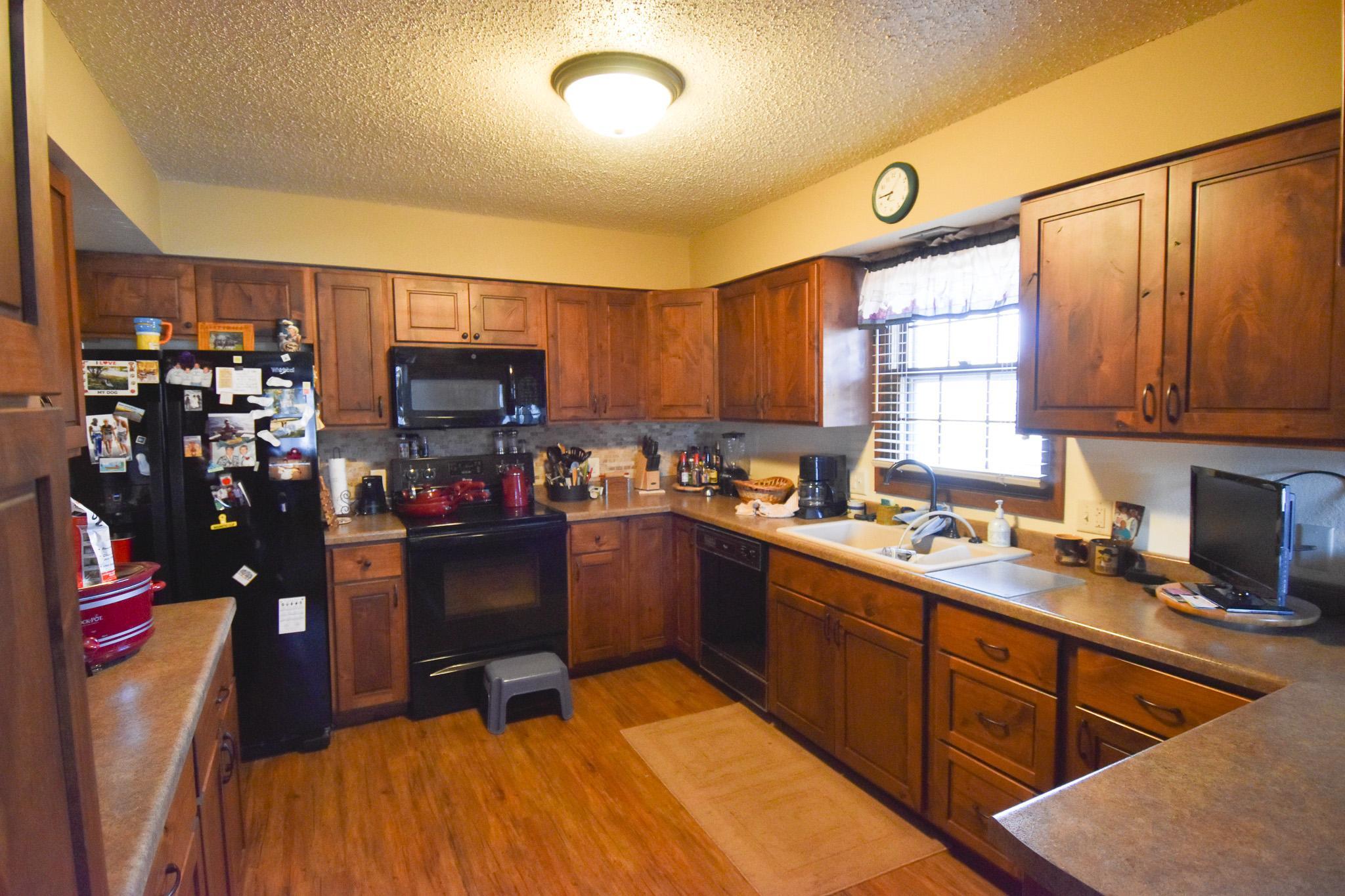 105 Valley View Road Property Photo 5