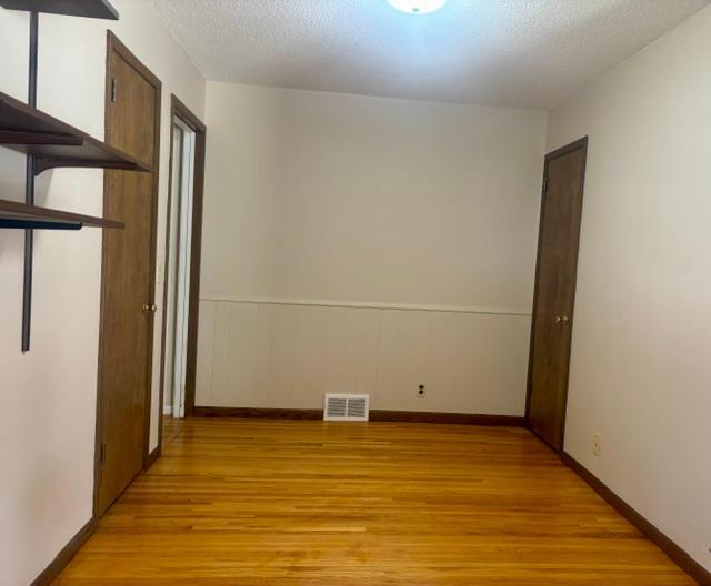 7244 Clinton Avenue Property Photo 12