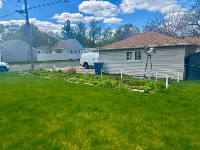 7244 Clinton Avenue Property Photo 25