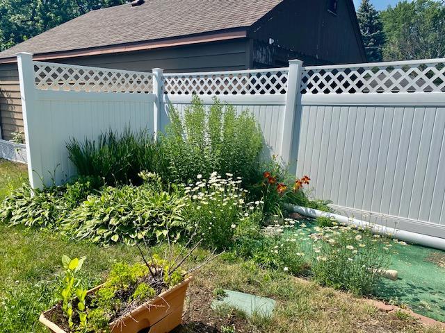 7244 Clinton Avenue Property Photo 33