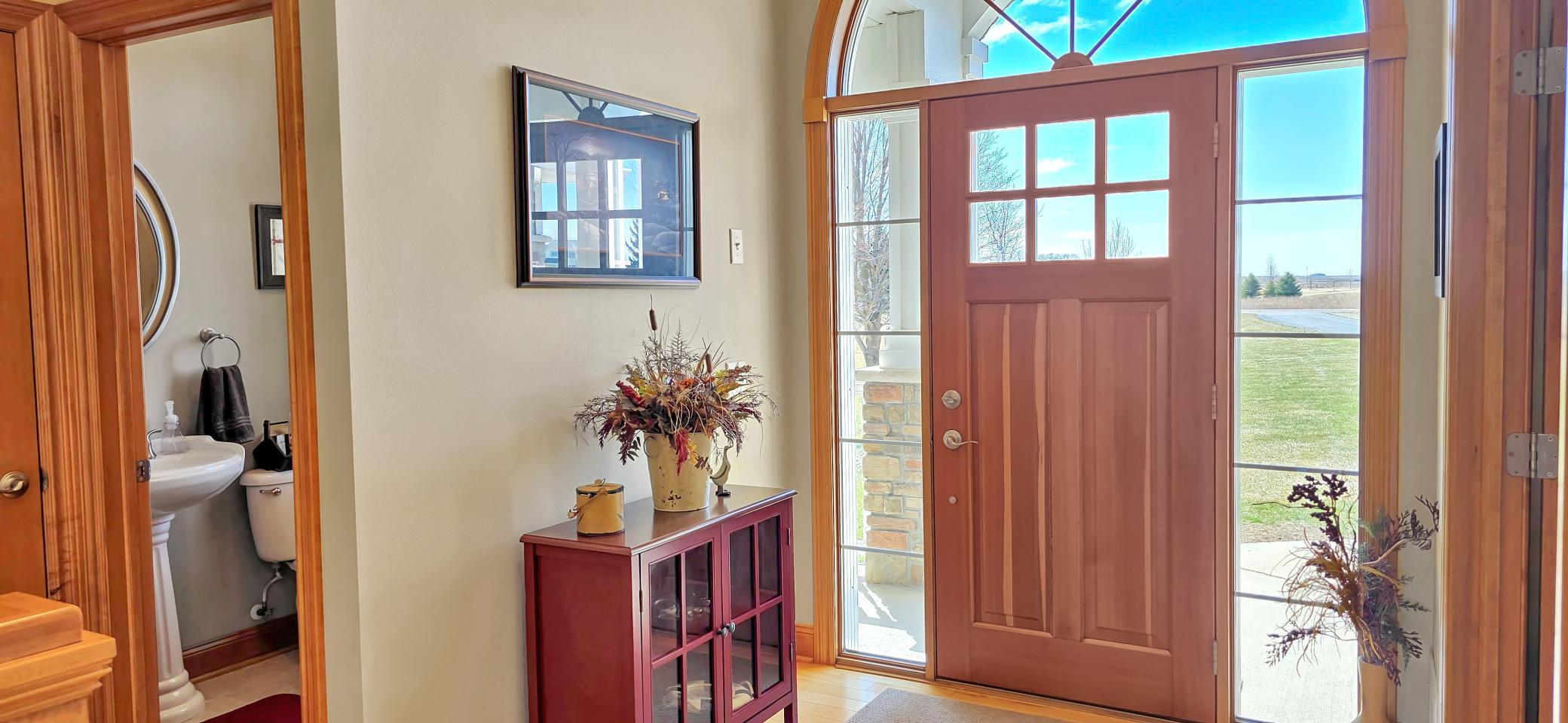 33405 Oak Ridge Avenue Property Photo 4