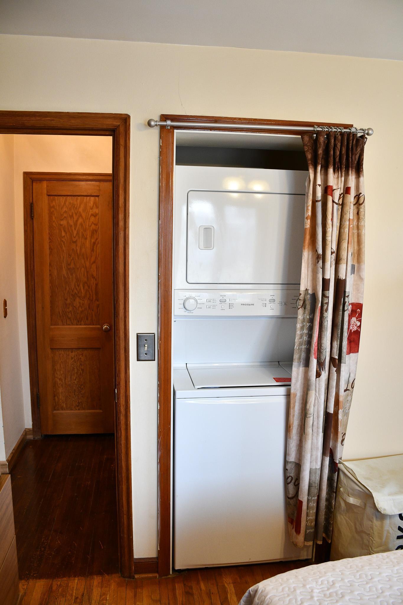 1539 Dover Street Property Photo 9