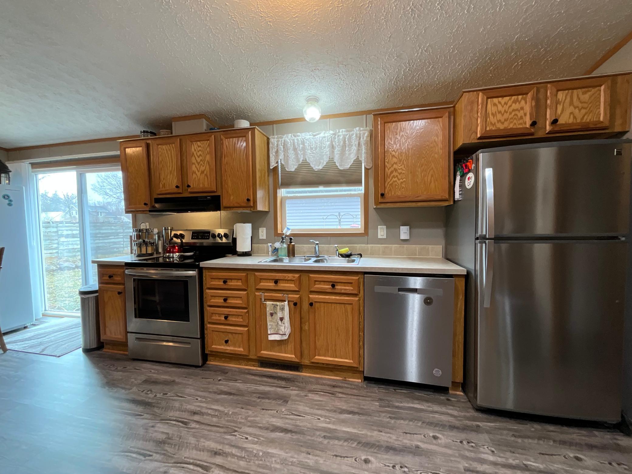 516 S Miller Avenue Property Photo 6