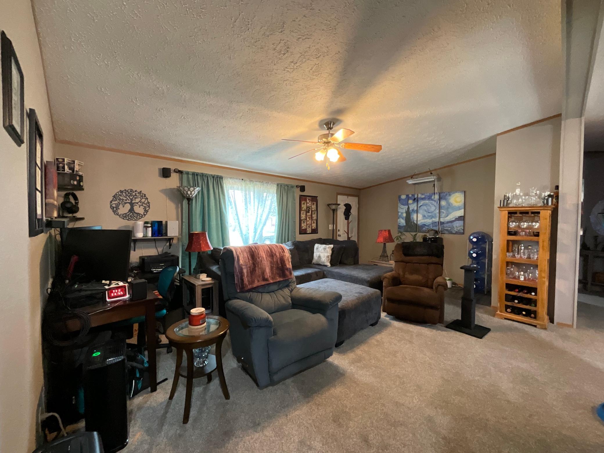 516 S Miller Avenue Property Photo 9