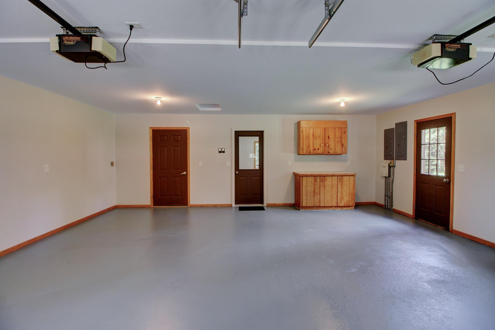 15727 Ester Drive Property Photo 20