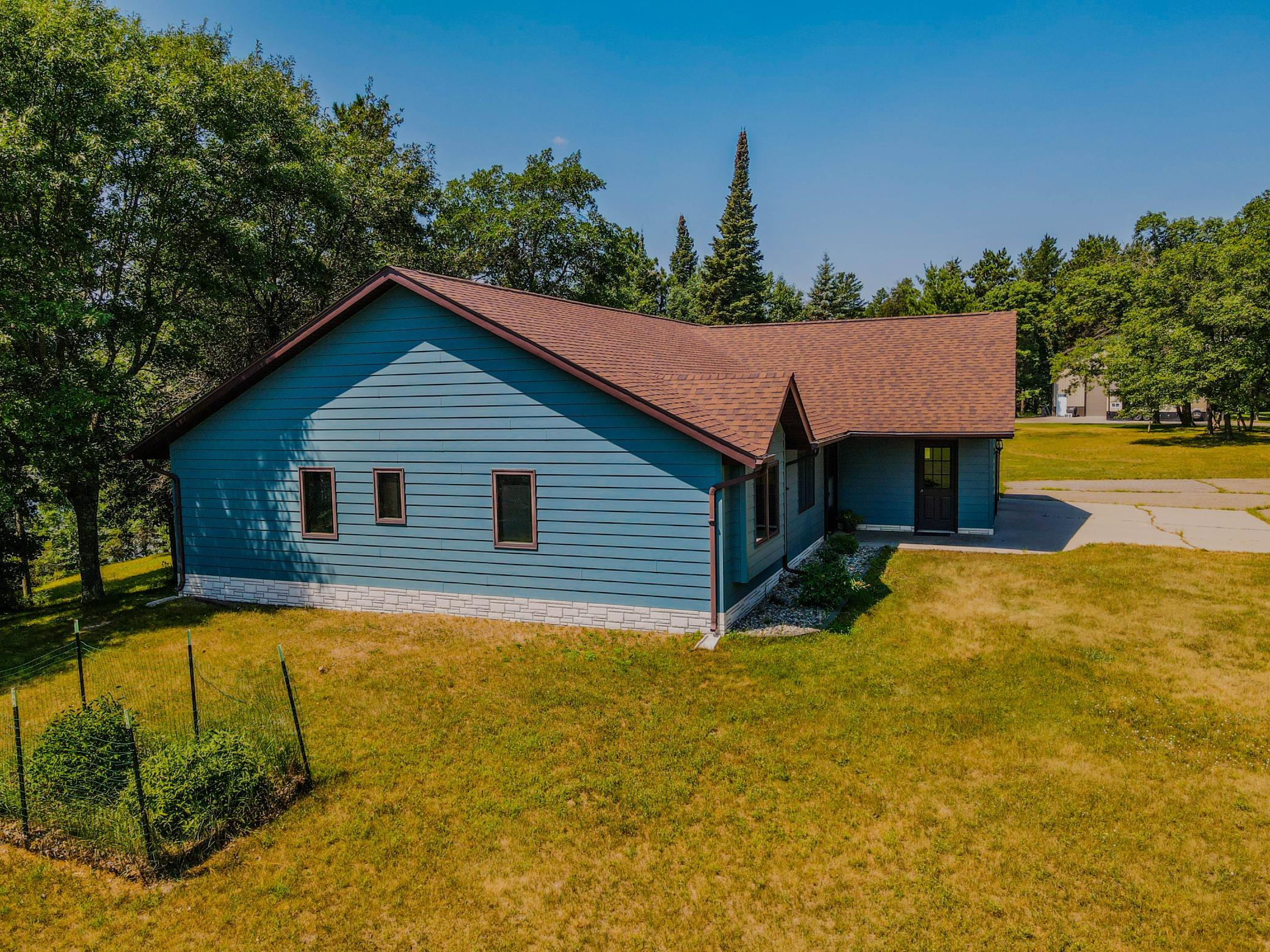 15727 Ester Drive Property Photo 30