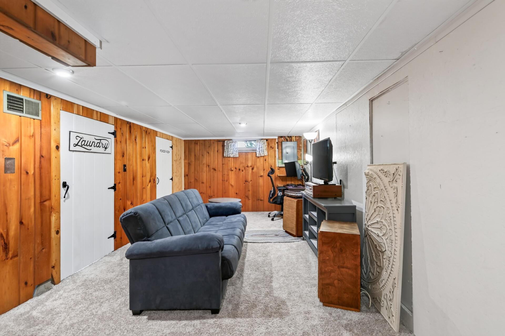 1100 Cartway Road Property Photo 32