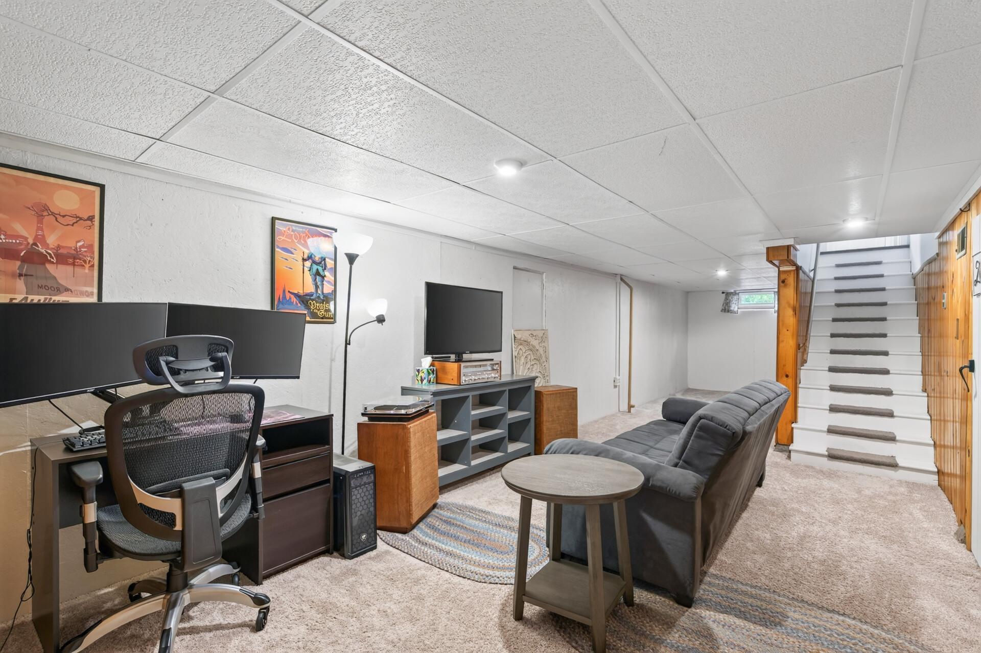 1100 Cartway Road Property Photo 34